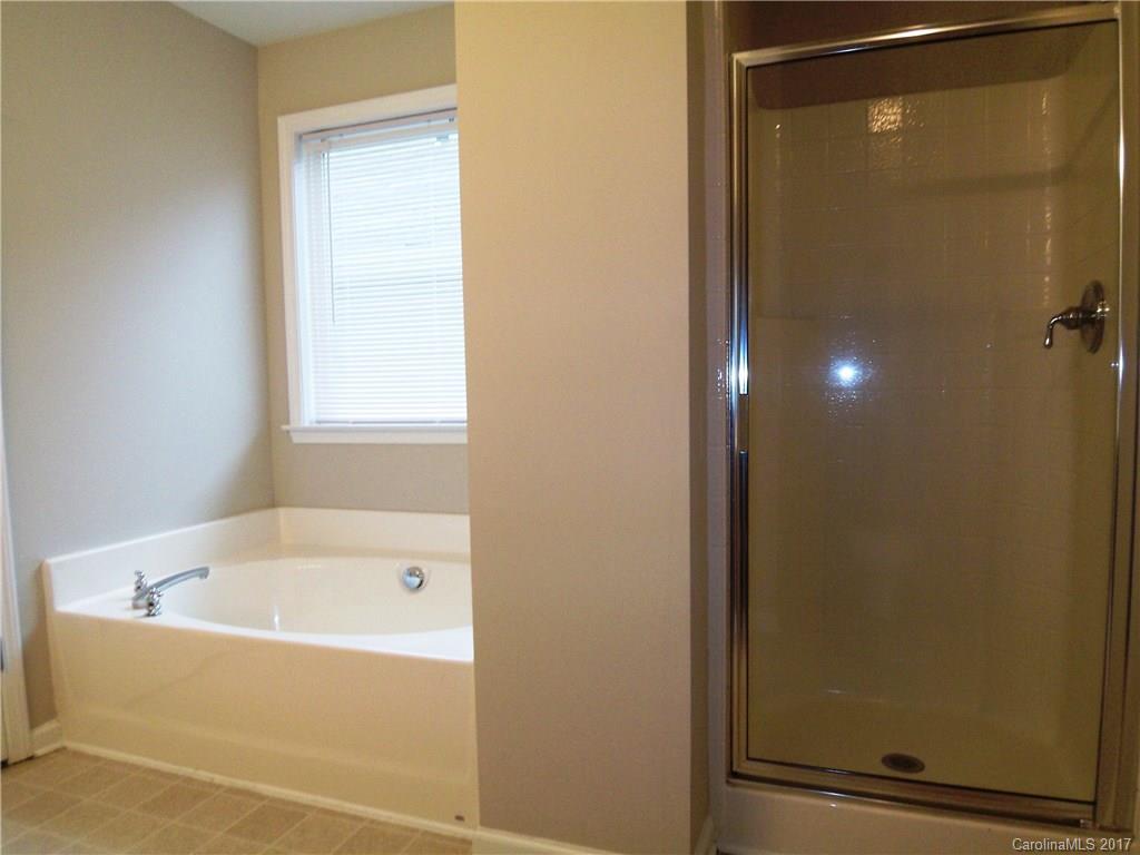 Oakhurst - Residential Lease