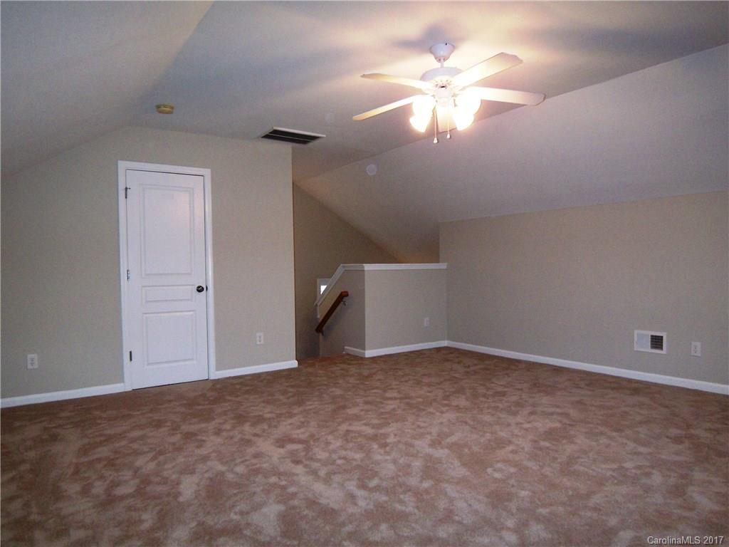 Oakhurst - Residential Lease