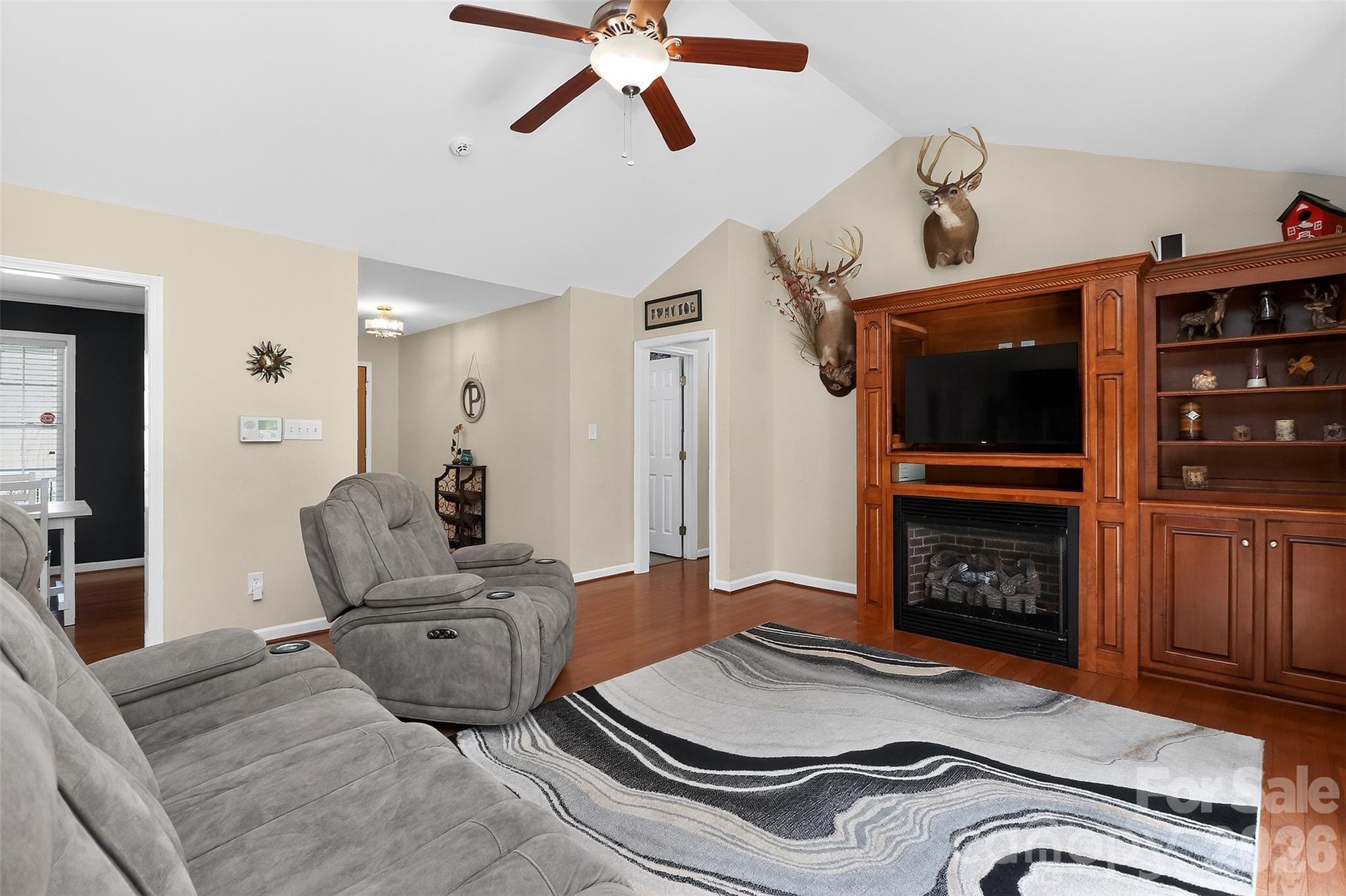 Dusty Ridge - Residential