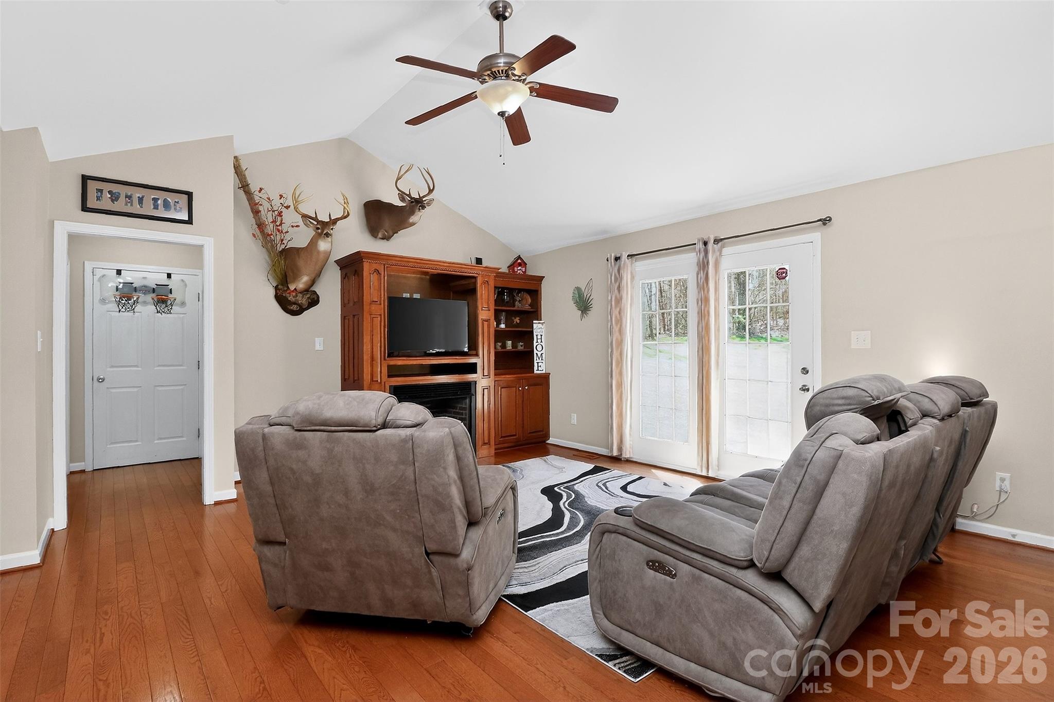 Dusty Ridge - Residential