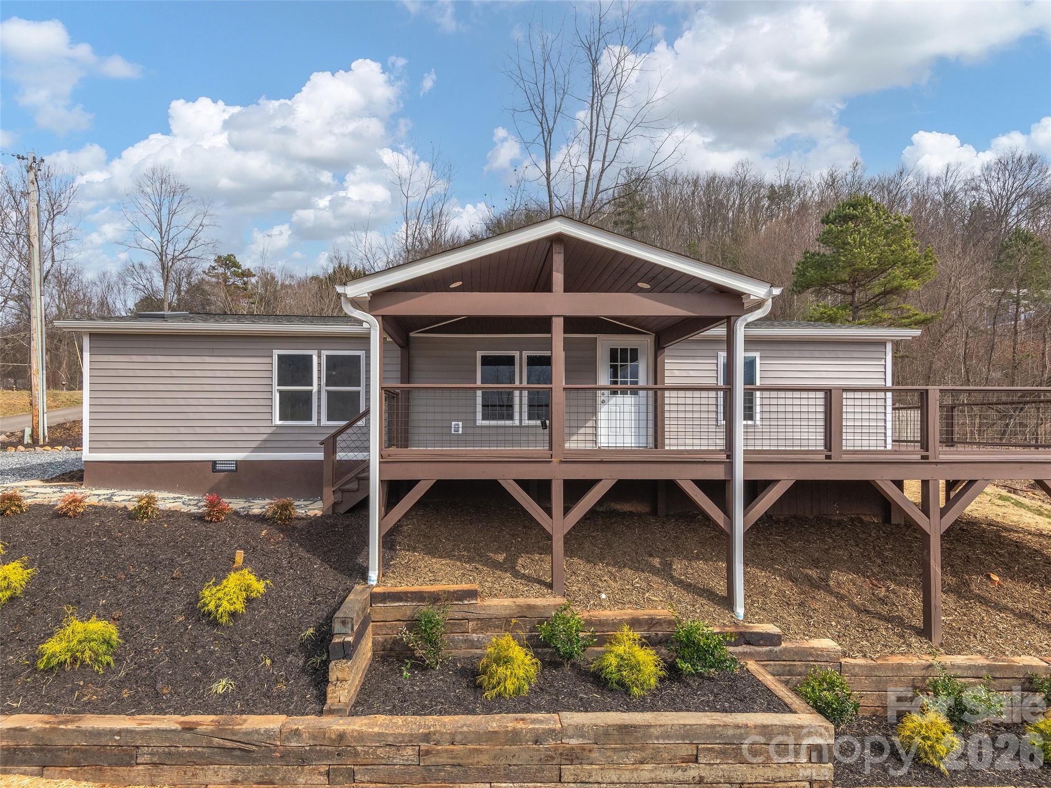 Locust Knoll - Residential