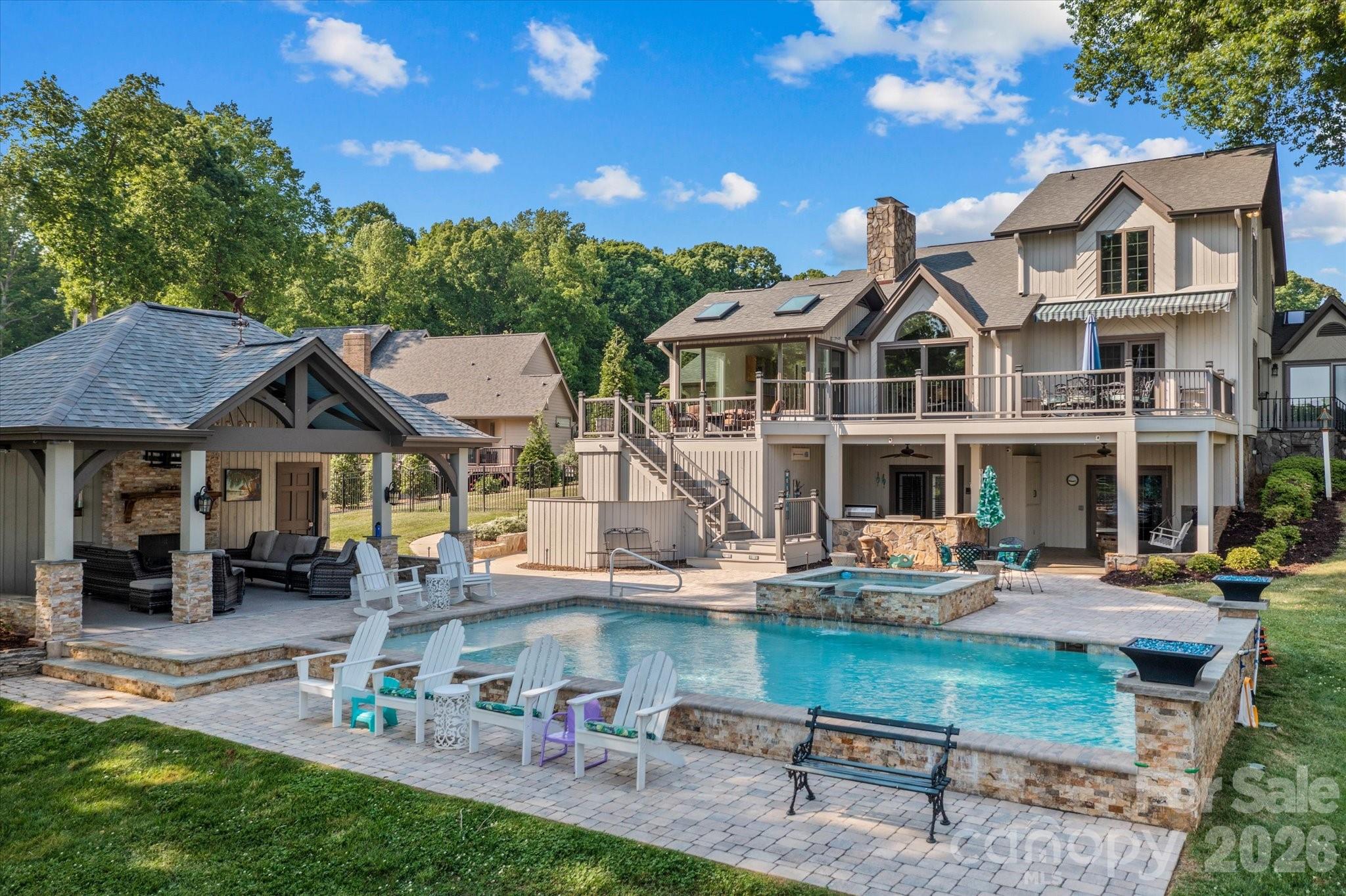 198 Broadbill Drive