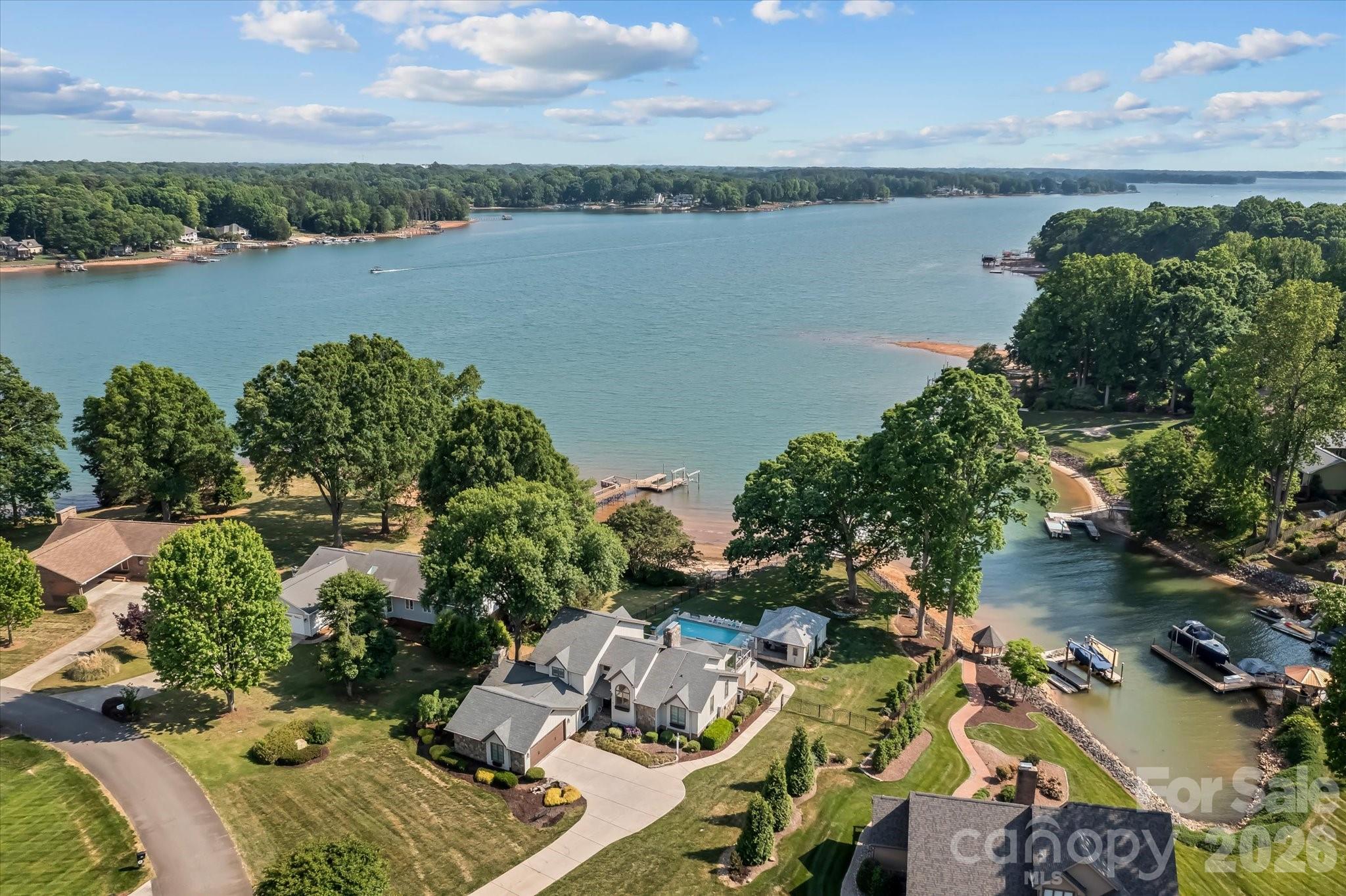 198 Broadbill Drive