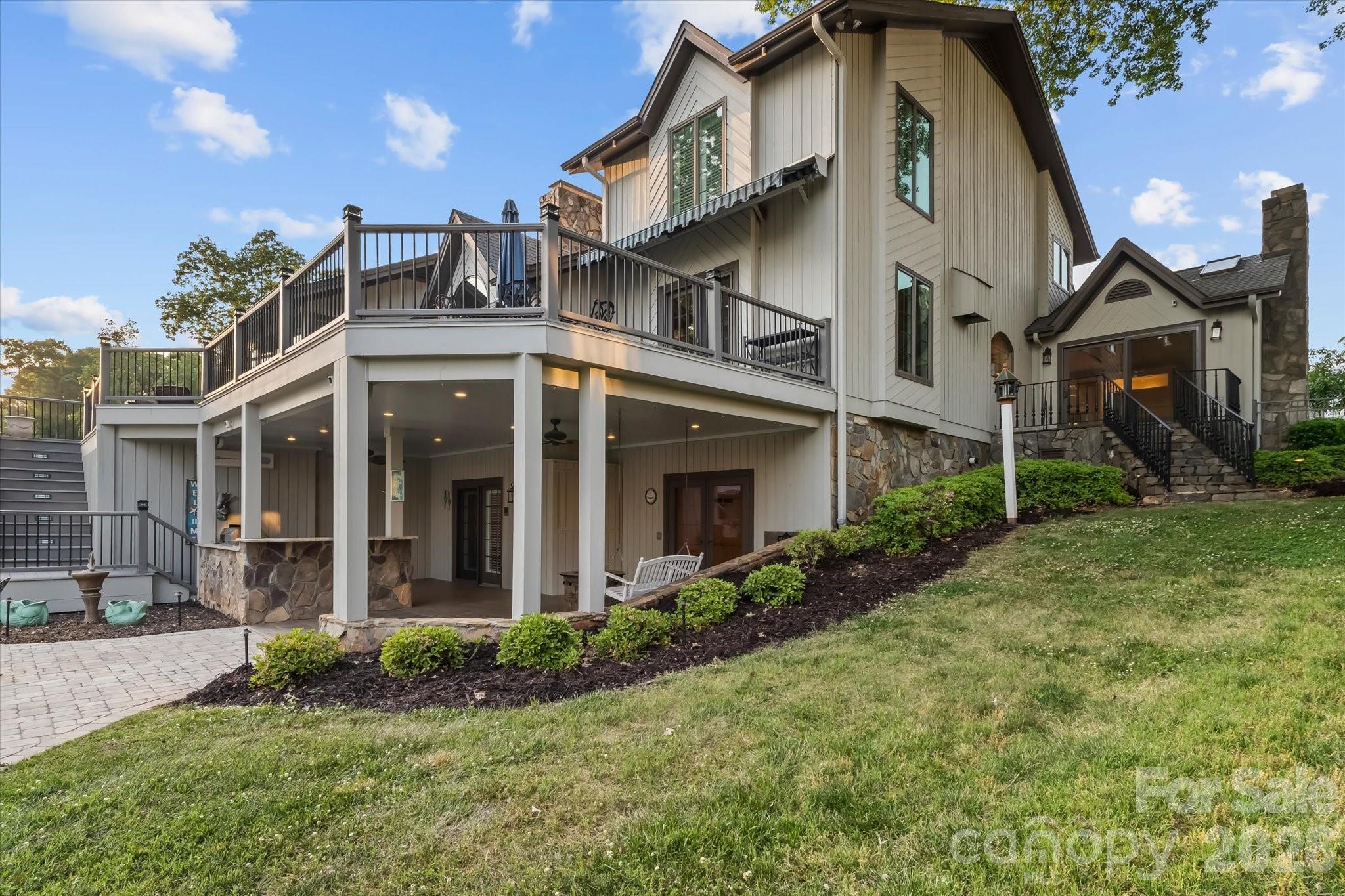 Woodland Hills - Residential