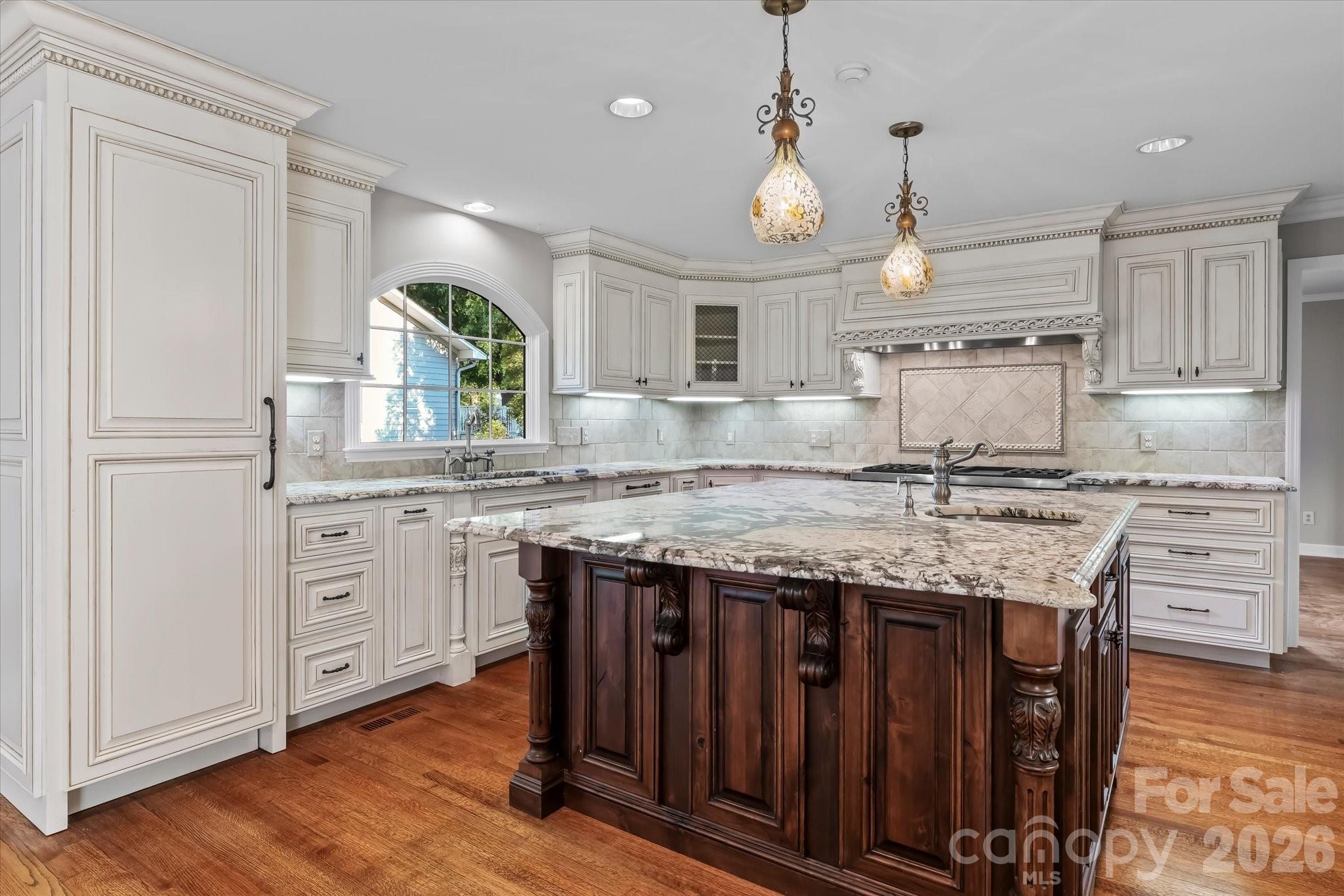 Woodland Hills - Residential