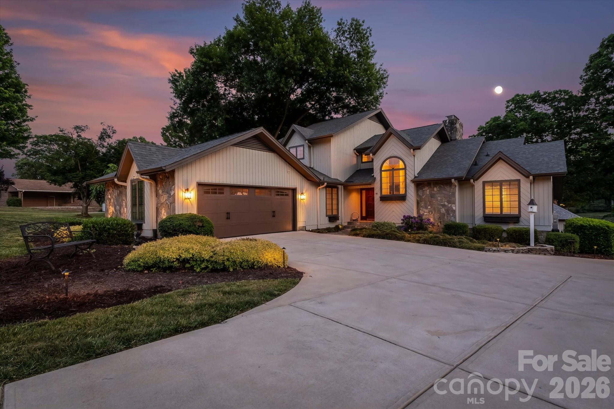Woodland Hills - Residential