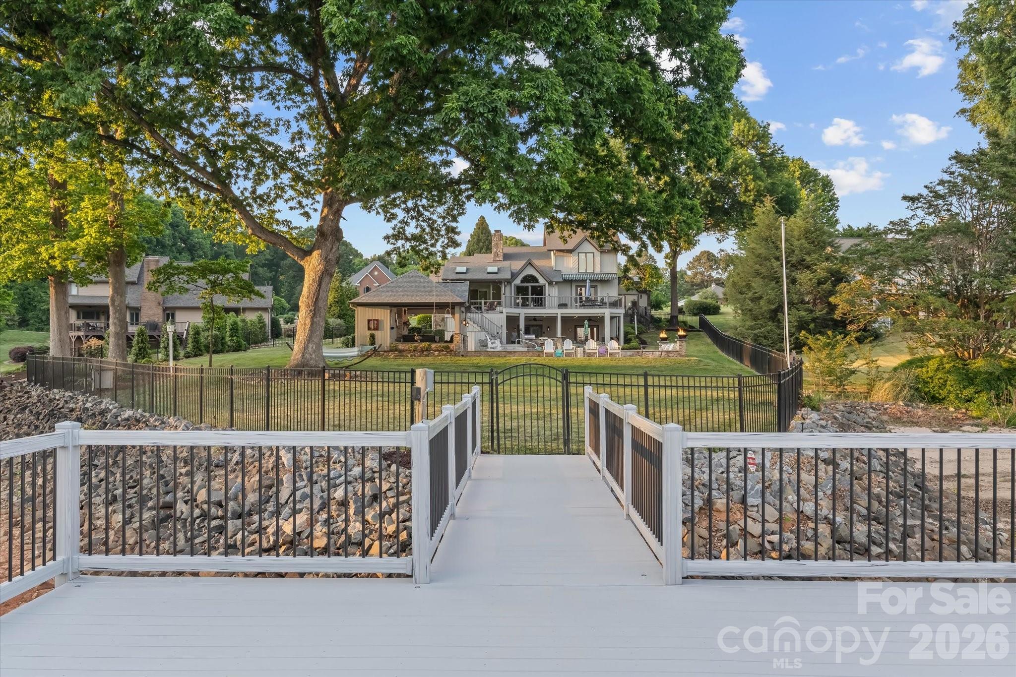 Woodland Hills - Residential
