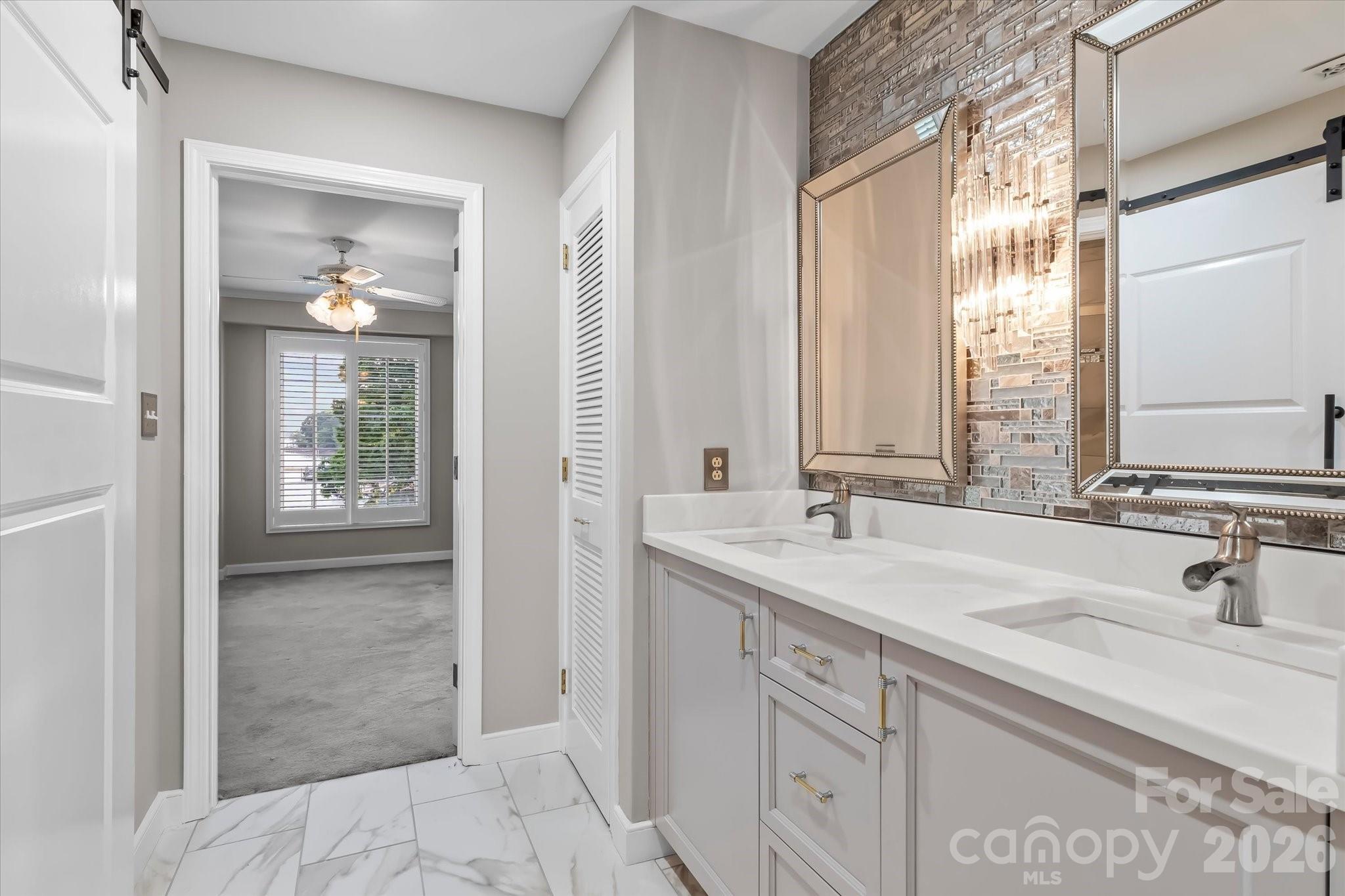 Woodland Hills - Residential