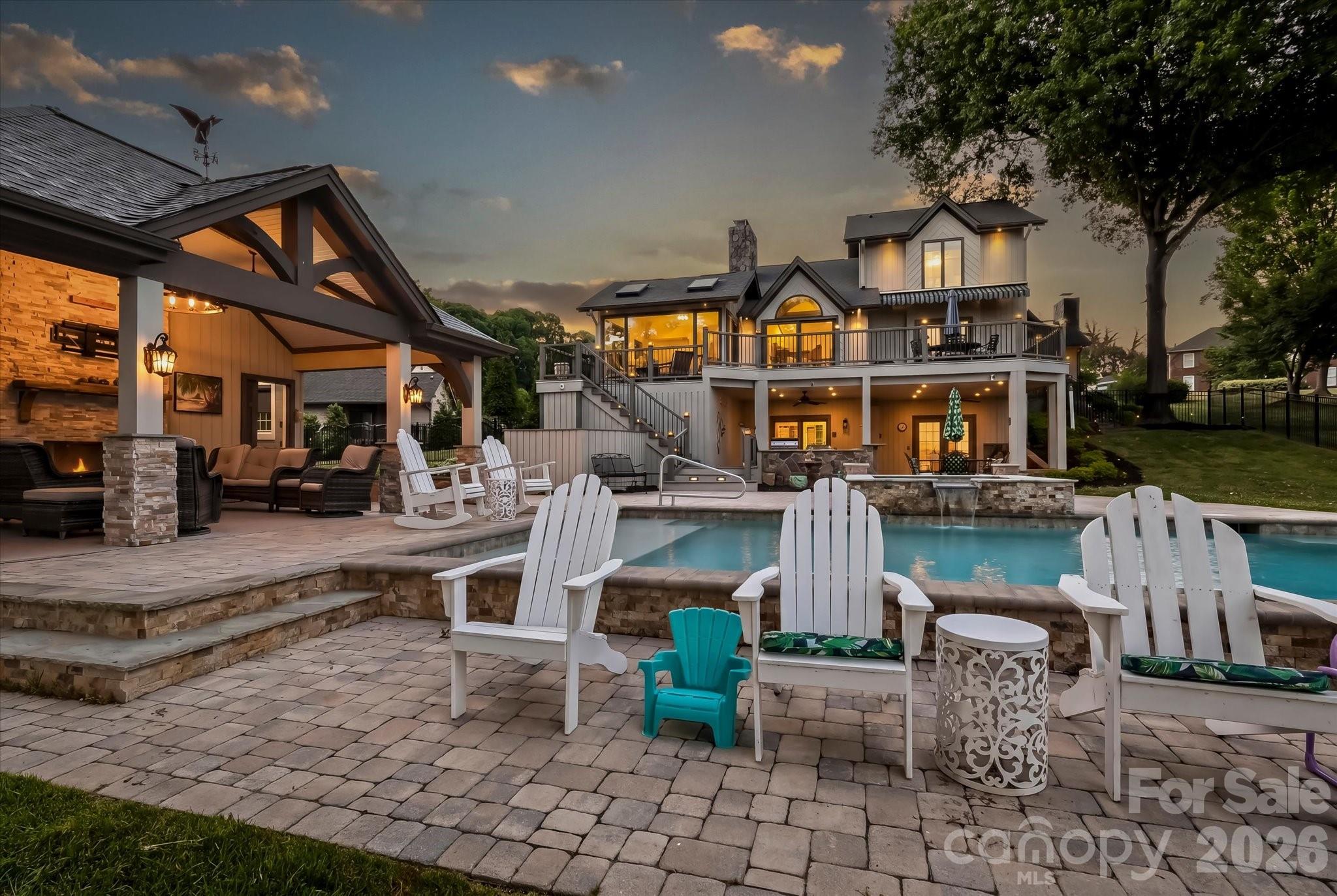 Woodland Hills - Residential