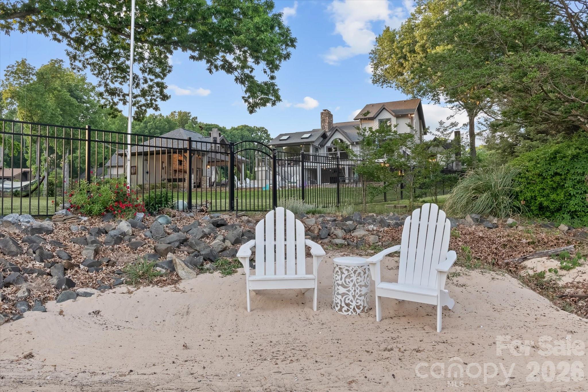 Woodland Hills - Residential