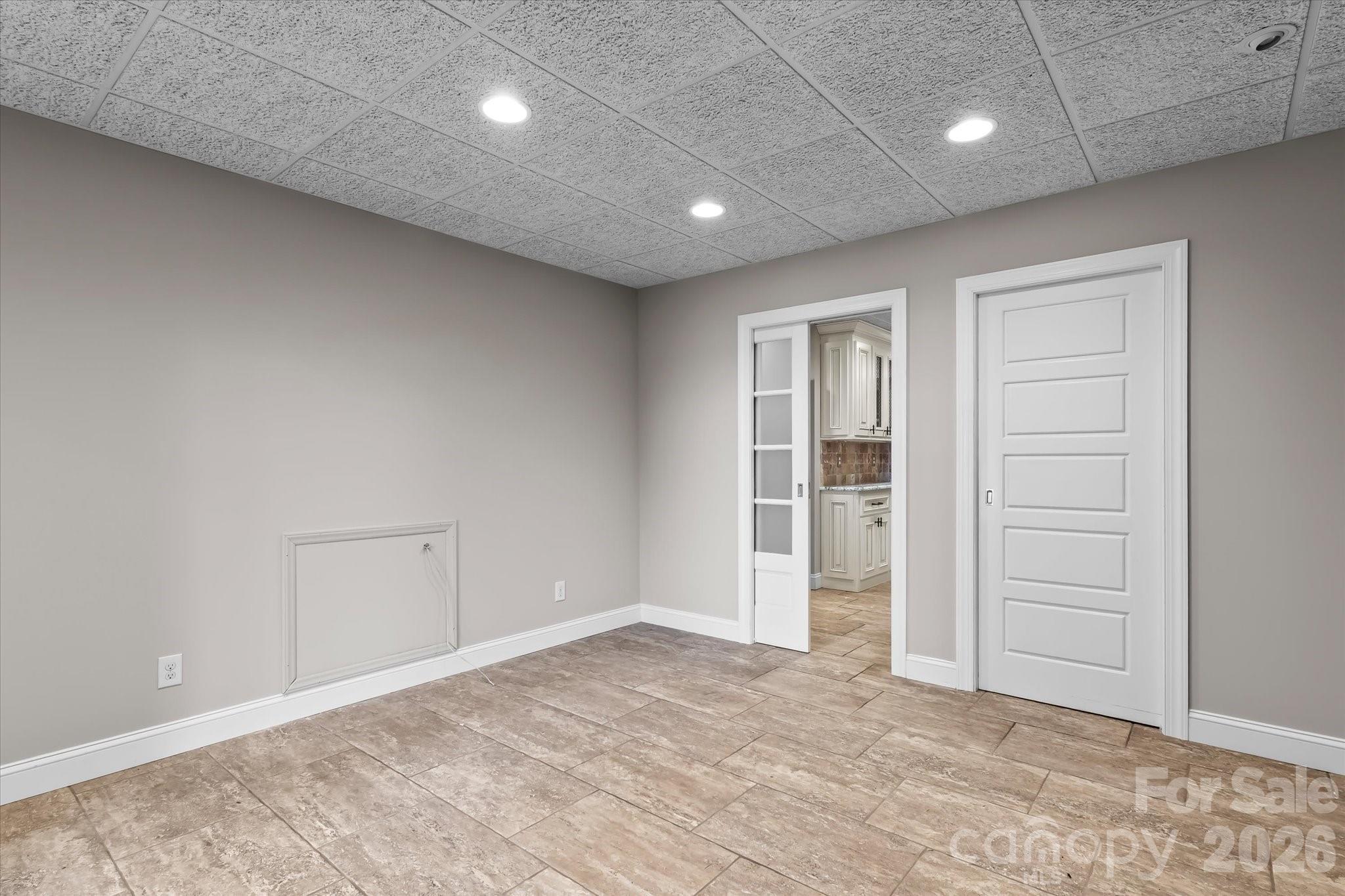 Woodland Hills - Residential