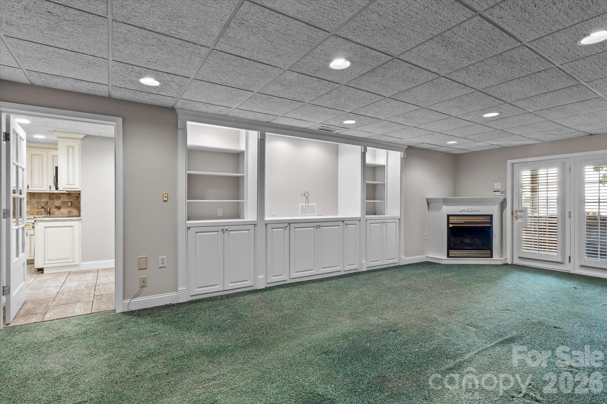 Woodland Hills - Residential