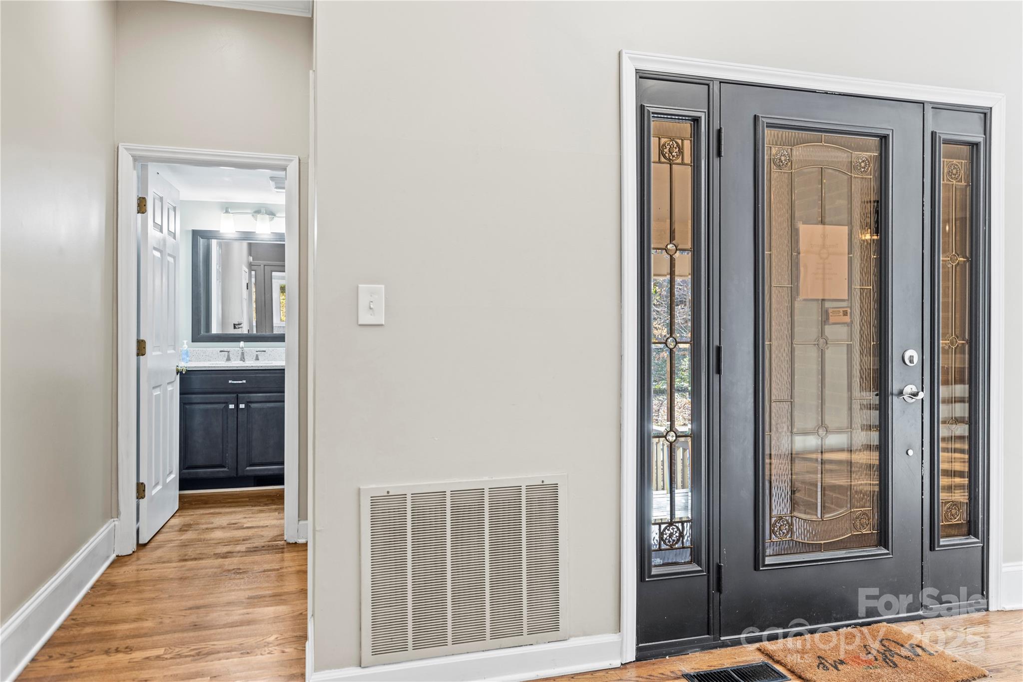 River hills - Residential