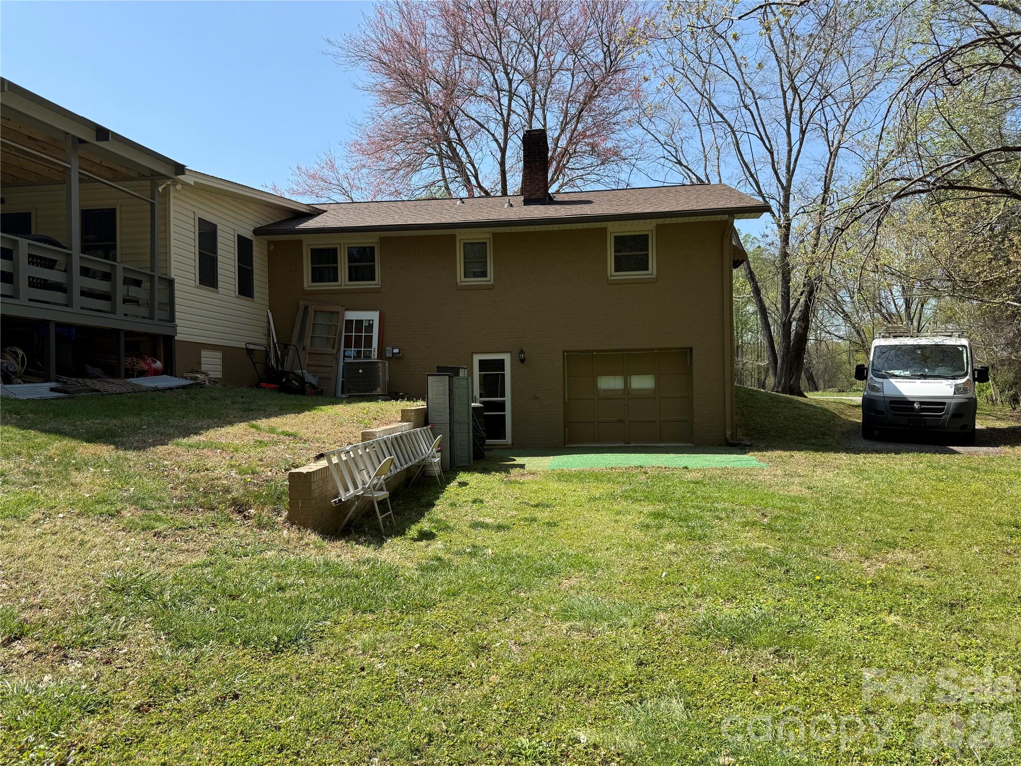 3309 40th Avenue Place NE