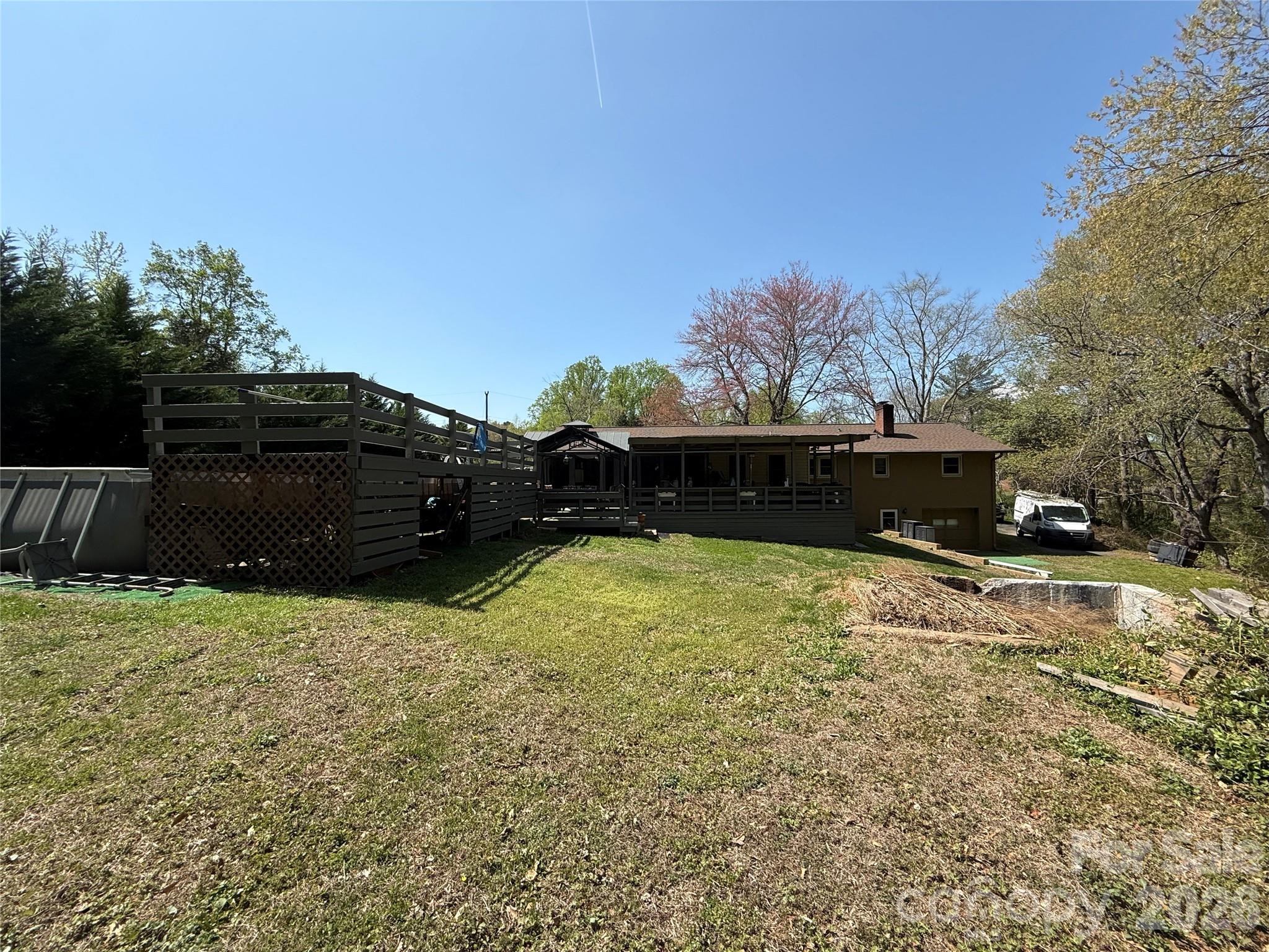 3309 40th Avenue Place NE