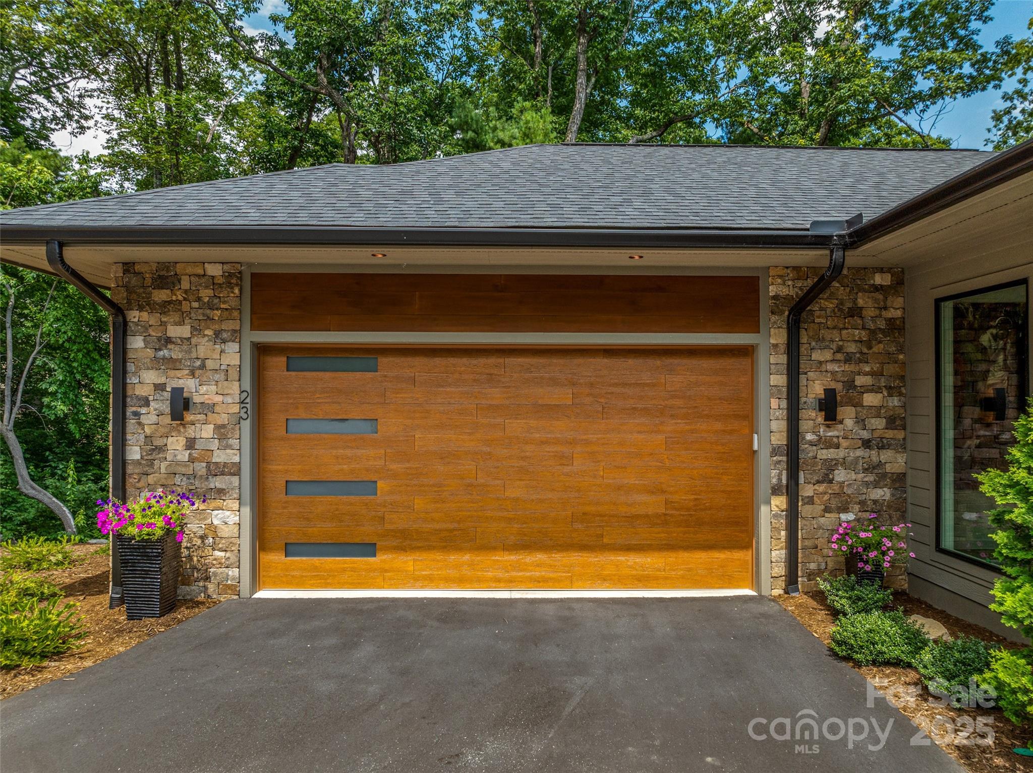 23 Haverhill Court