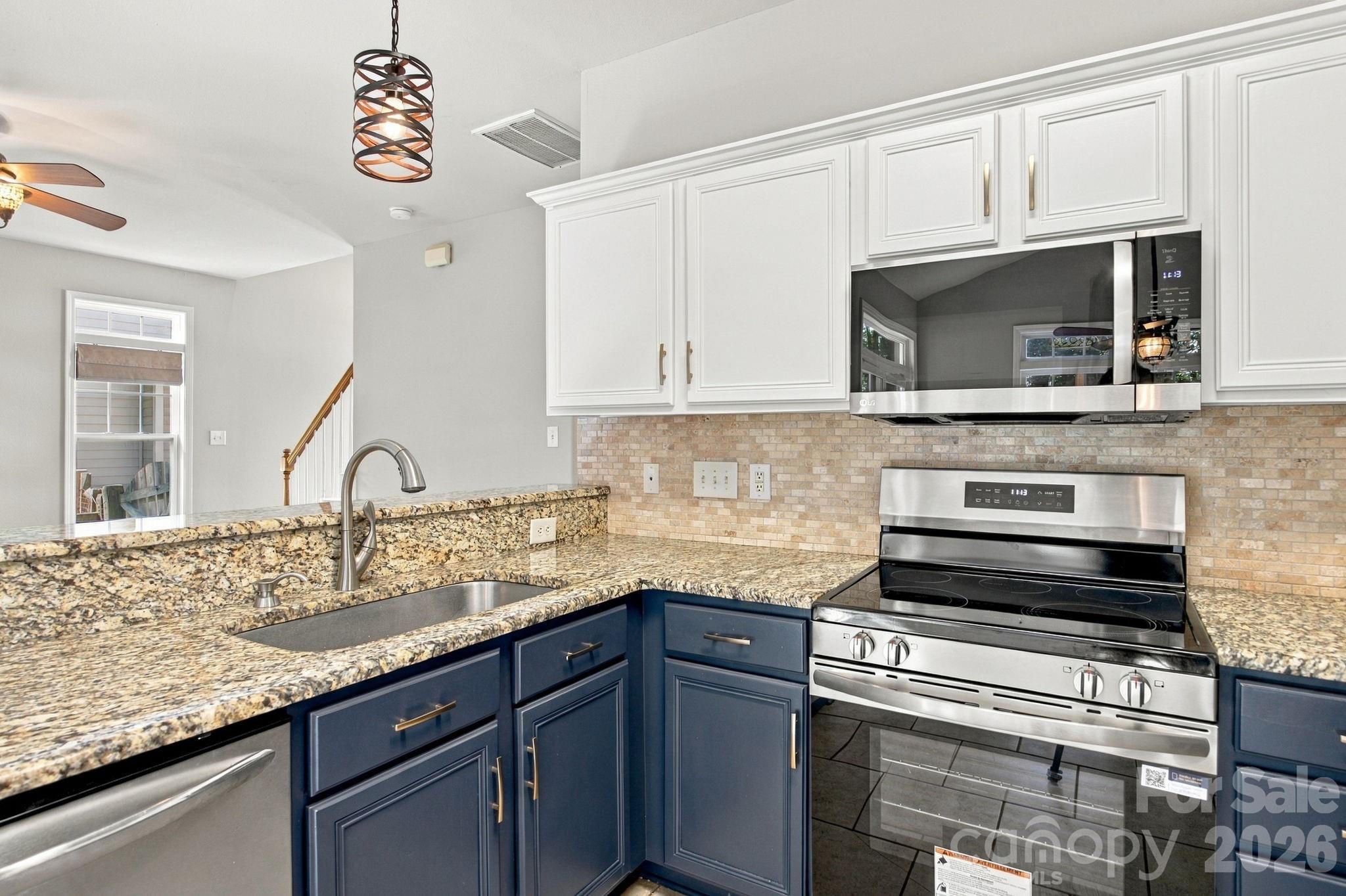 1513 Bucklebury Court