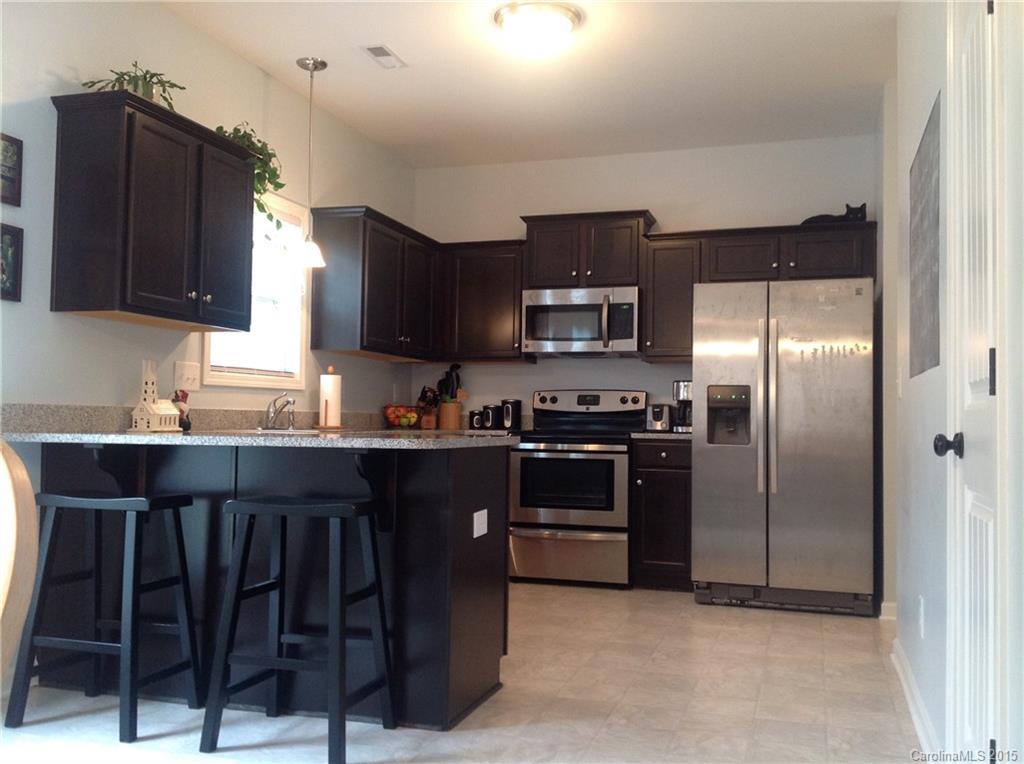 Makayla at Huntington - Residential