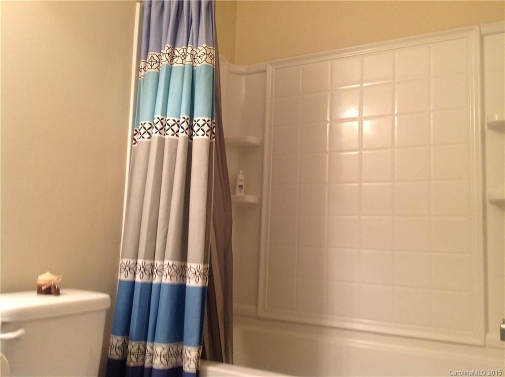 Makayla at Huntington - Residential