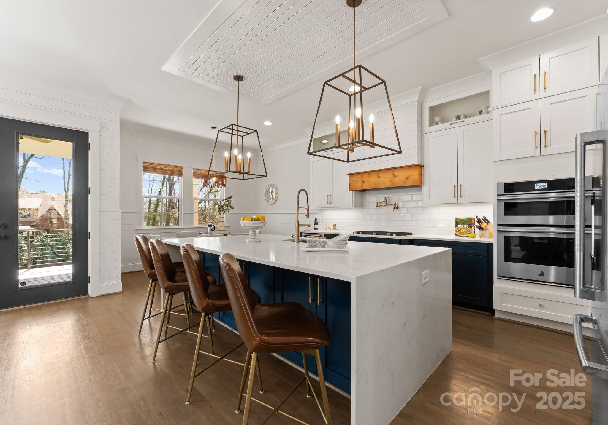 Lansdowne - Residential