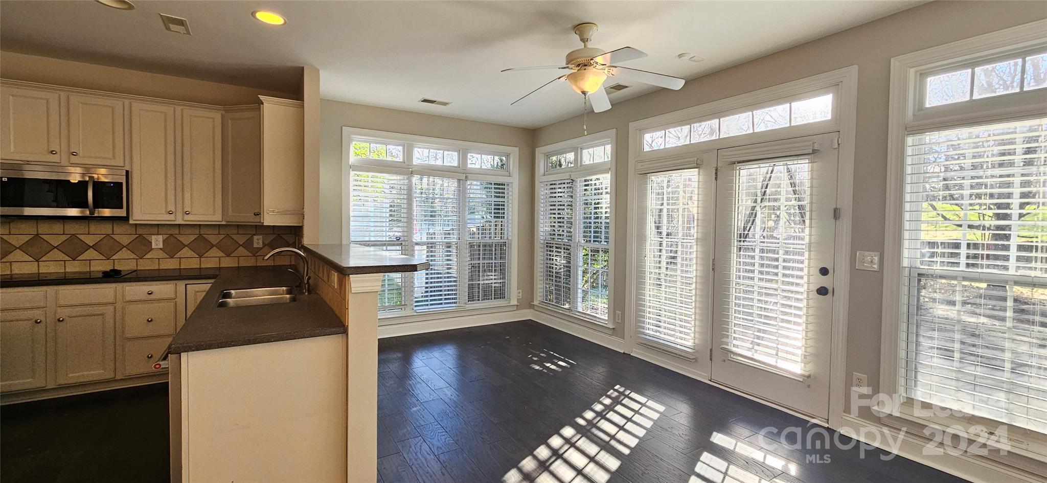 Dunnwood - Residential Lease