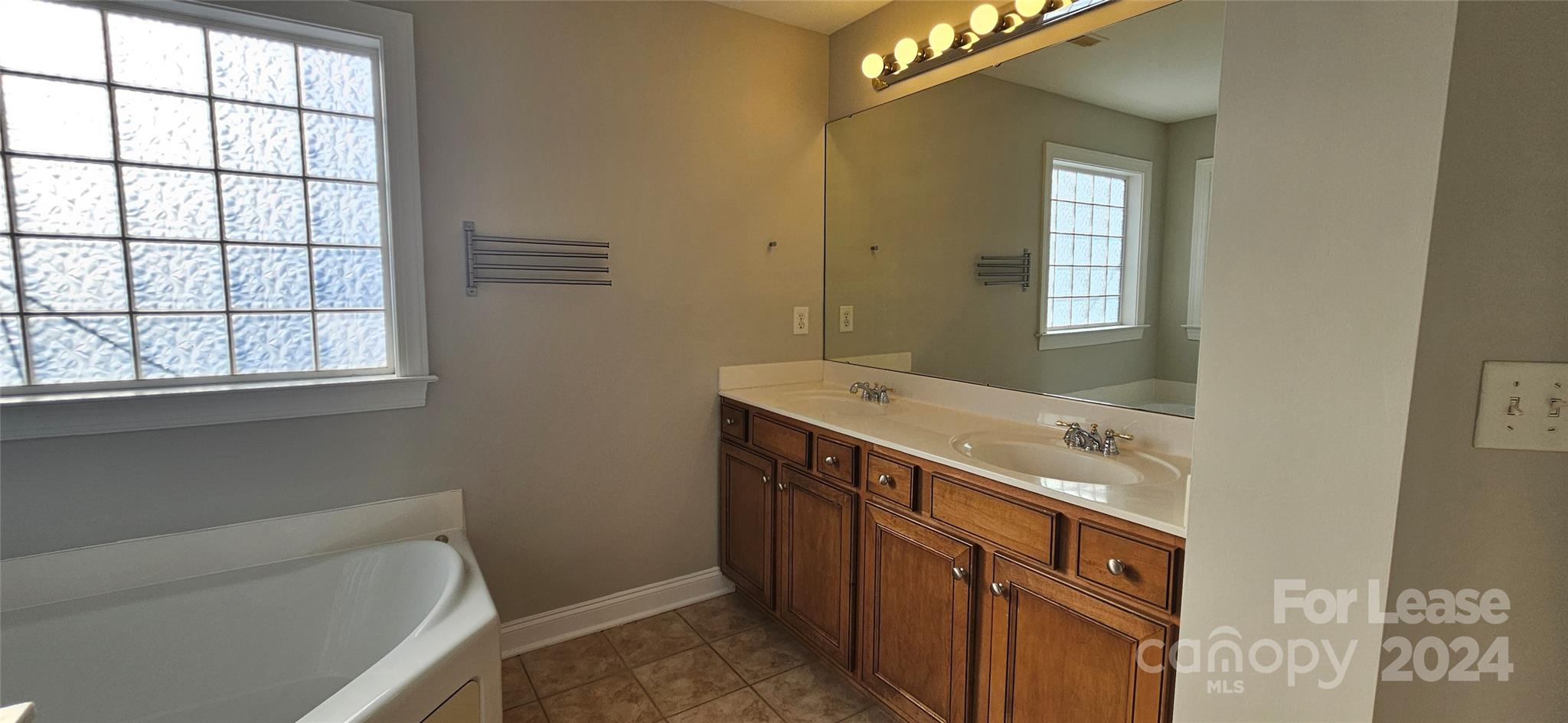 Dunnwood - Residential Lease