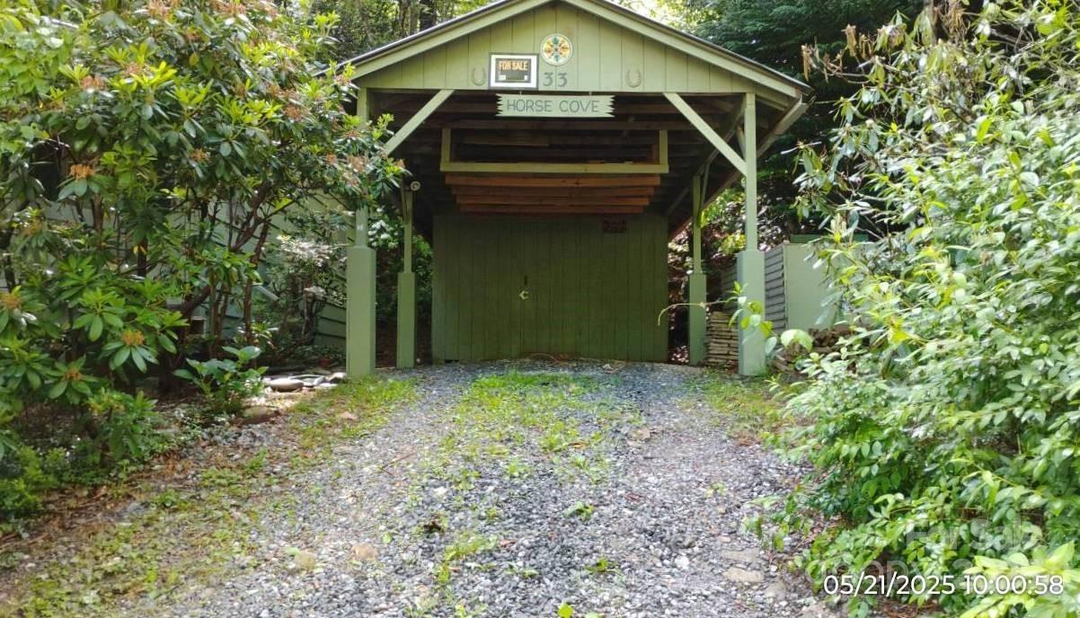 33 Horse Cove Road