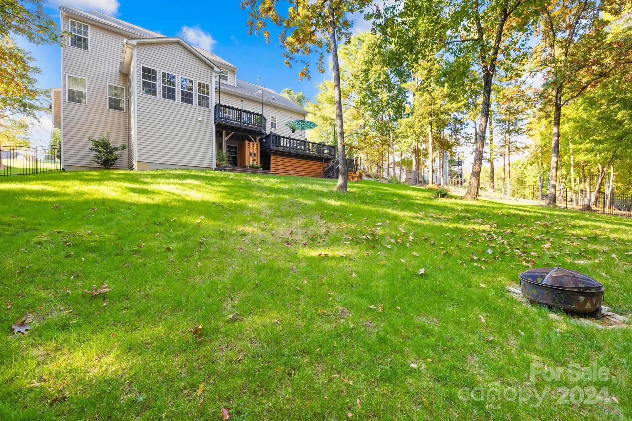 Somerset At Autumn Cove - Residential