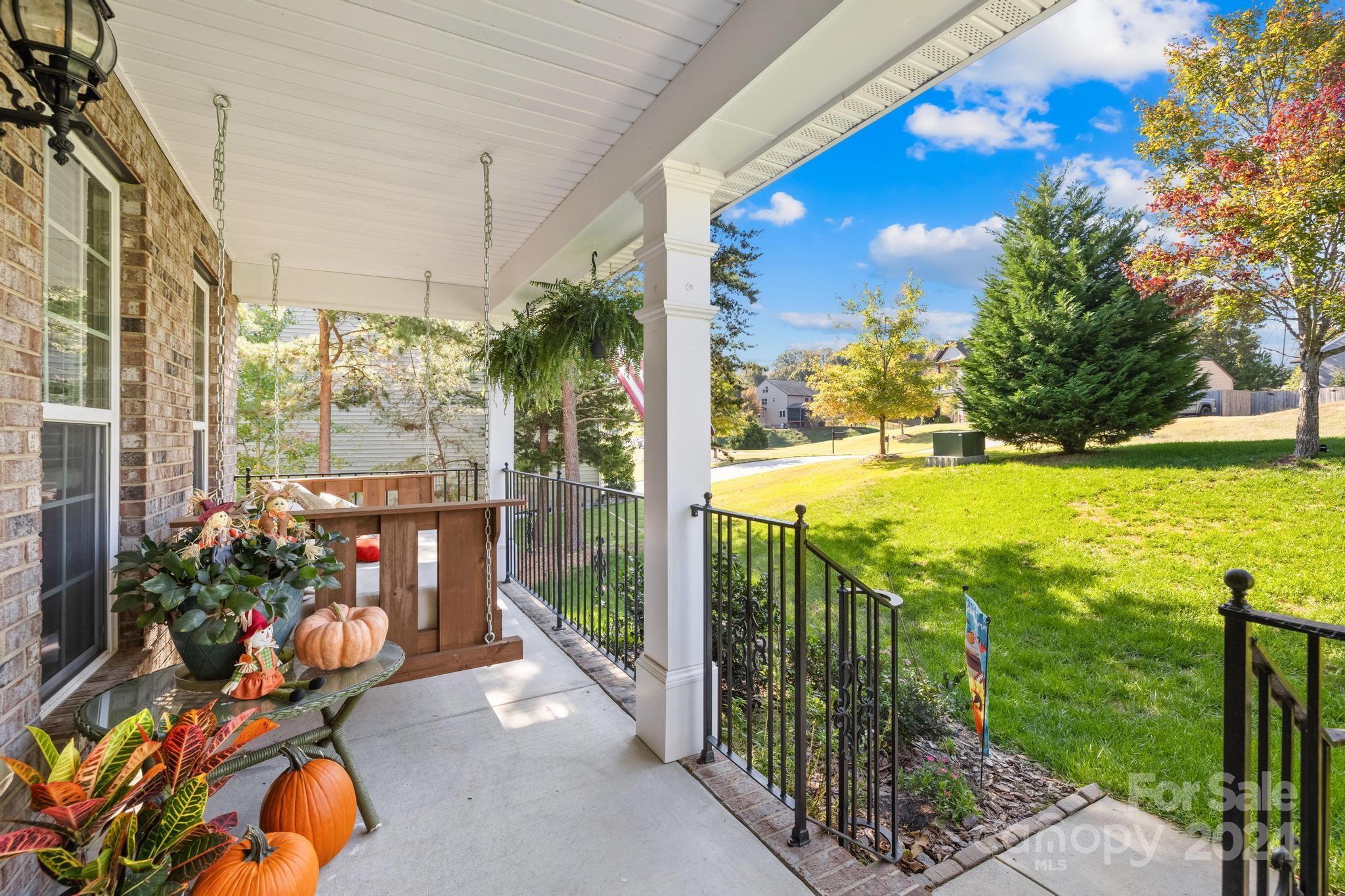 Somerset At Autumn Cove - Residential