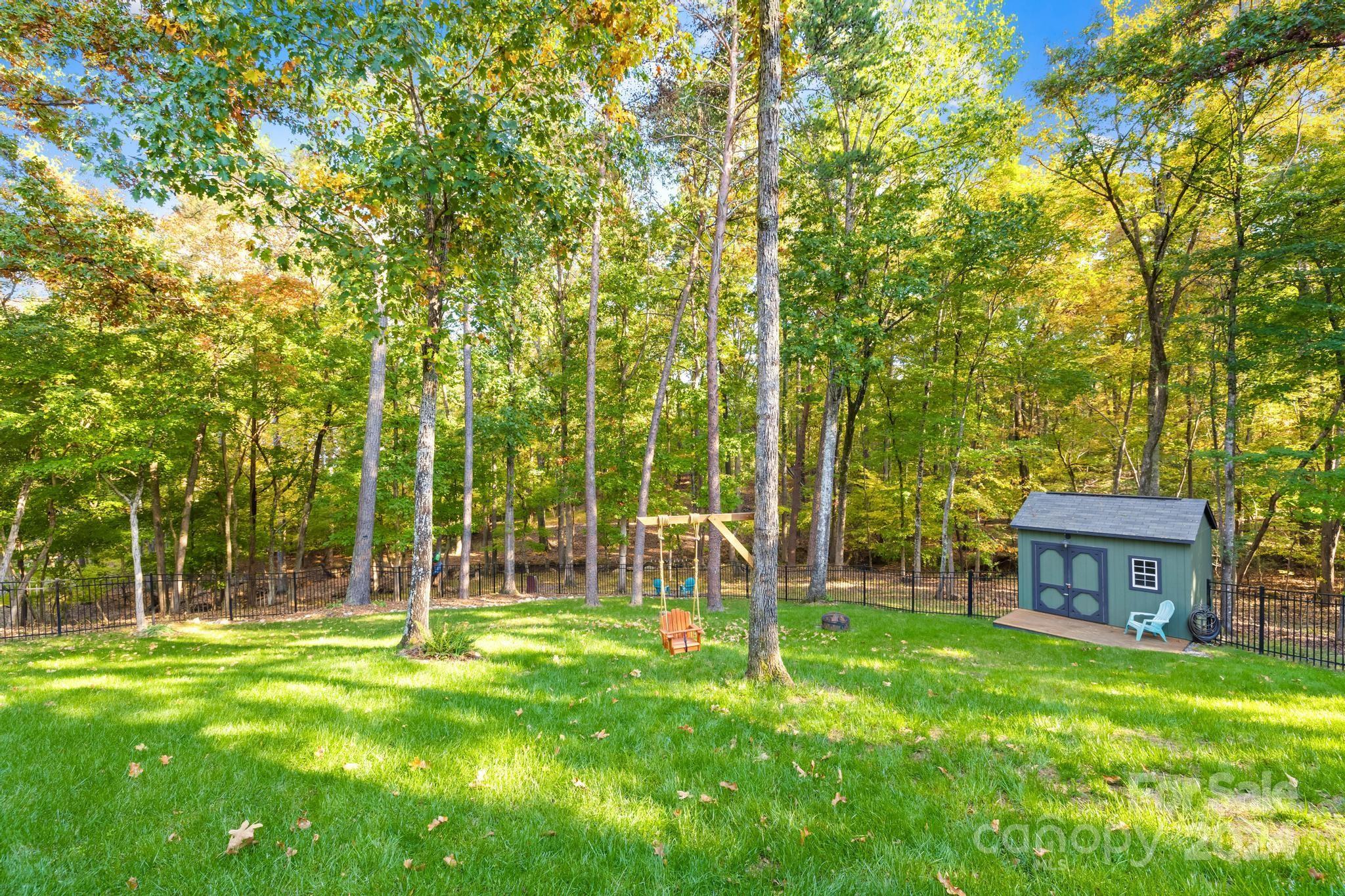 Somerset At Autumn Cove - Residential