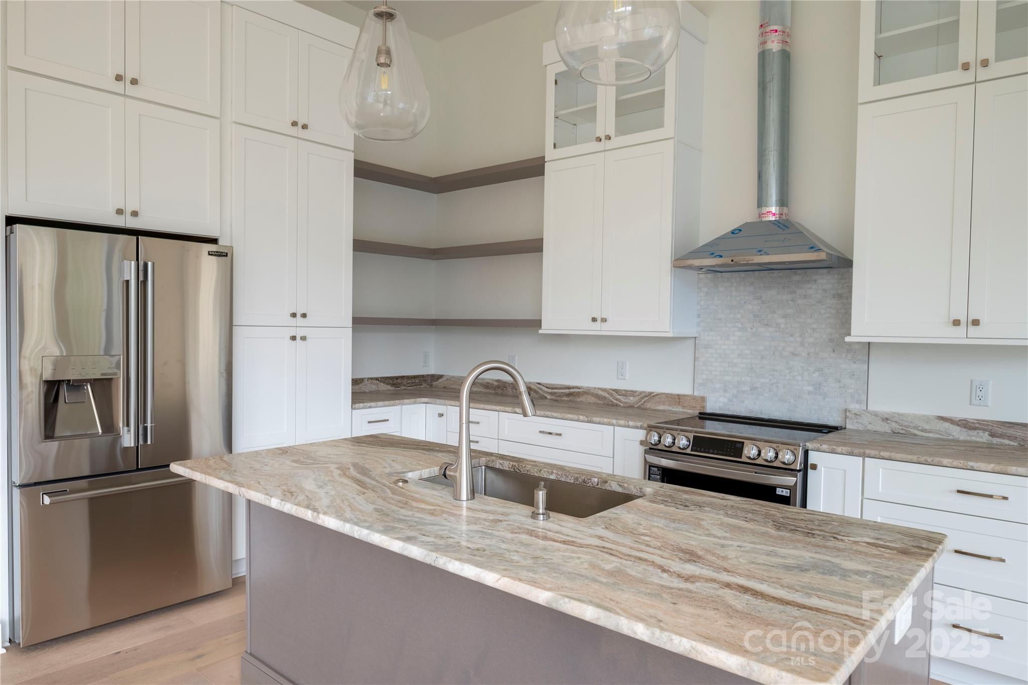 18 Snap Dragon Court