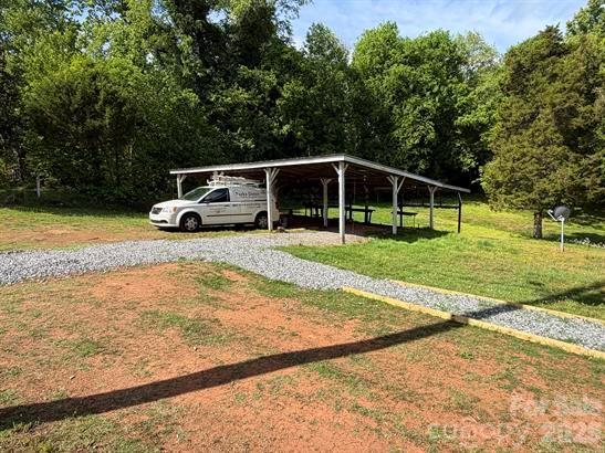 4685 Harmony Highway
