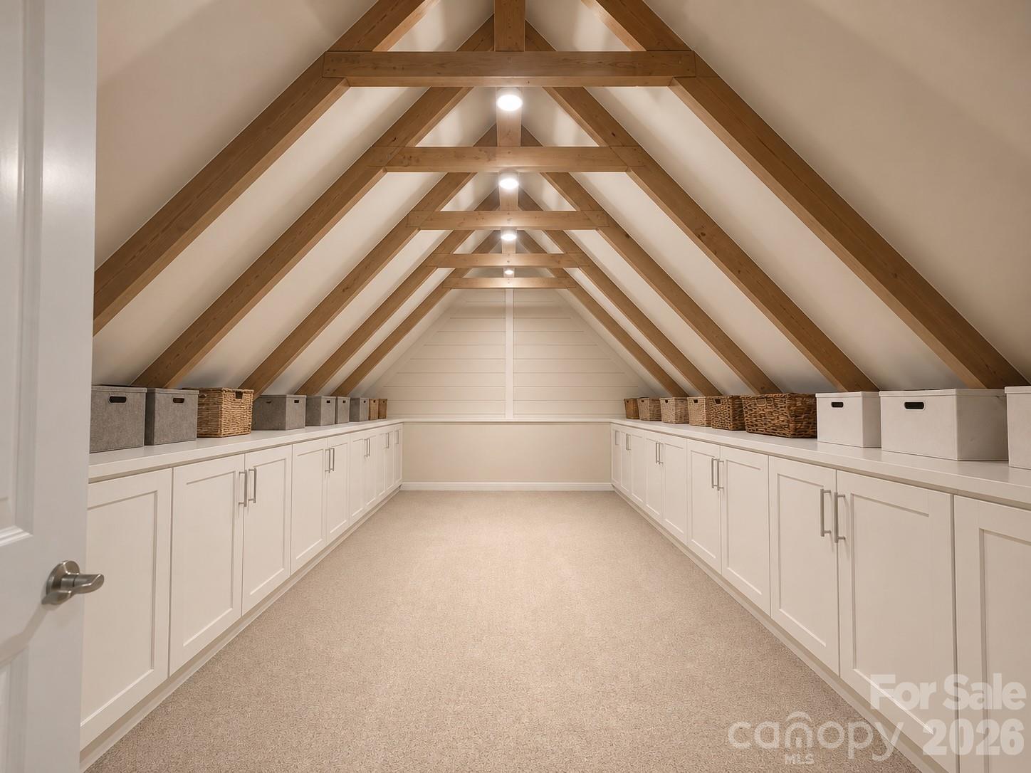 Oak Manor - Residential