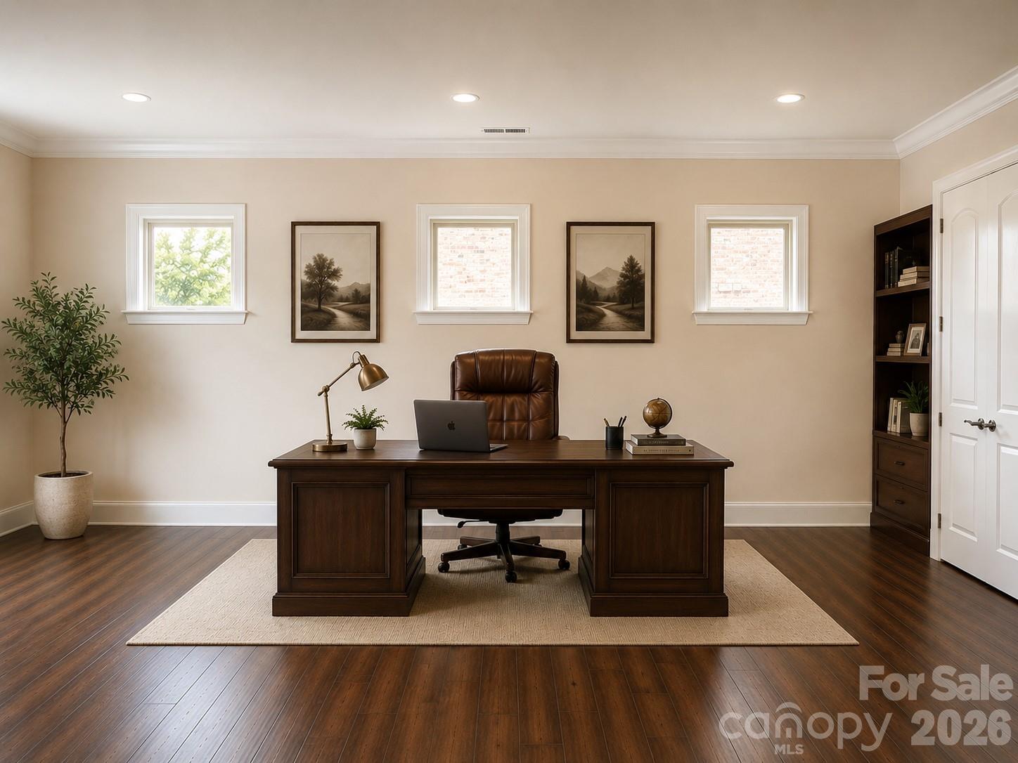 Oak Manor - Residential