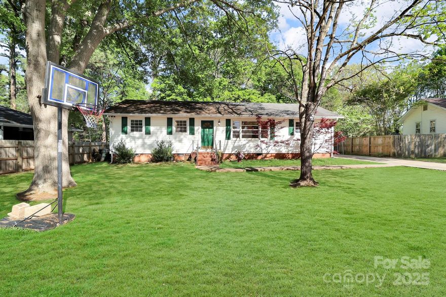 Discover the perfect blend of space, comfort, and convenience in this classic 1959 ranch-style home, fresh interior paint throughout and ideally situated on a generous 0.27-acre lot with no HOA restrictions.
Brand-new glass top SS range, some new lightings. Newly water heater and A/C. The home is being sold AS IS, WHERE IS, and the seller is offering a $5,000 concession toward repairs or upgrades with an acceptable offer. It’s priced to reflect its current condition. Inside, you'll find 3 bedrooms and 1.5 baths with a practical, flexible layout suited for a variety of needs. The one-car garage offers convenient storage or the perfect setup for a workshop. Step outside into a fully fenced backyard complete with a firepit—ideal for relaxing evenings, outdoor entertaining, or private gardening. Located in a desirable Gastonia neighborhood, you’ll enjoy easy access to shopping, dining, parks, and major highways. Don’t miss your chance to own this affordable, opportunity-rich home!