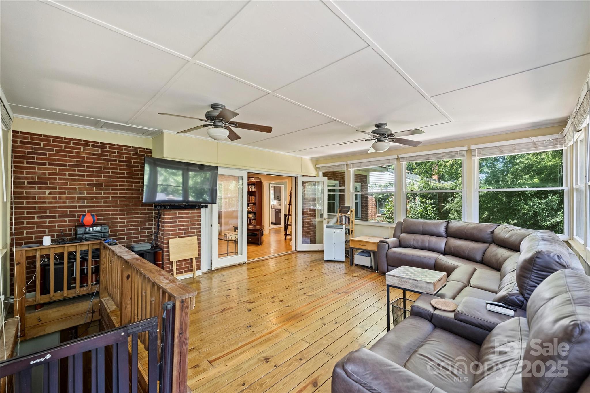 Colonial Village - Residential
