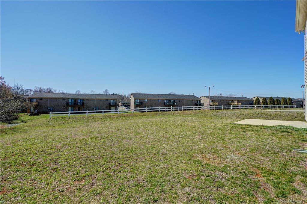 Taras Trace - Residential Lease