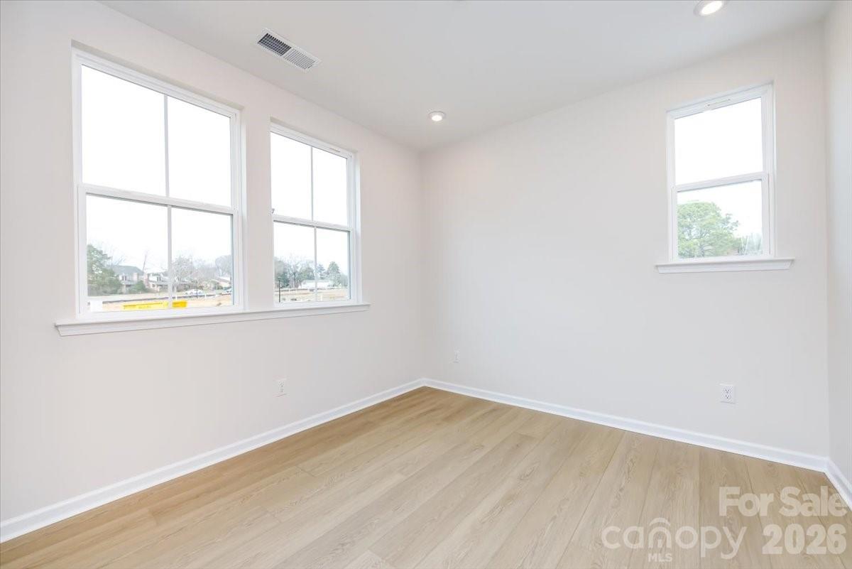 3013 Circles End