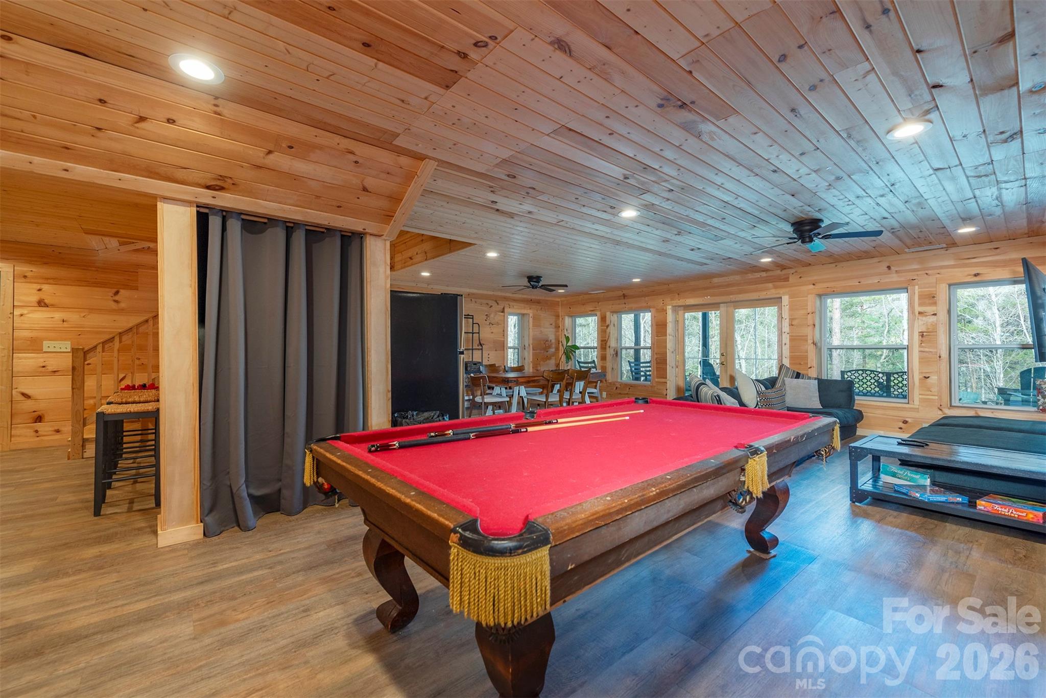 Rumbling Bald on Lake Lure - Residential