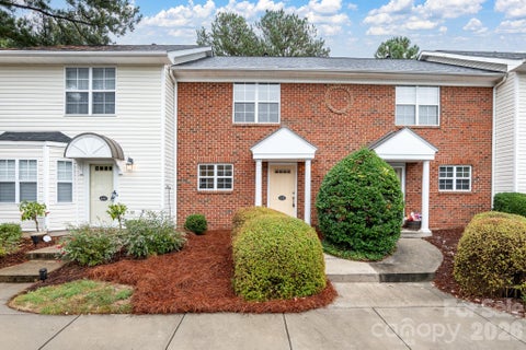 Photo of 4210 Melrose Club Drive, Matthews, NC 28105 (MLS # 4428662)