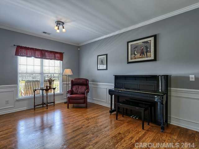 Ridge Pointe - Residential