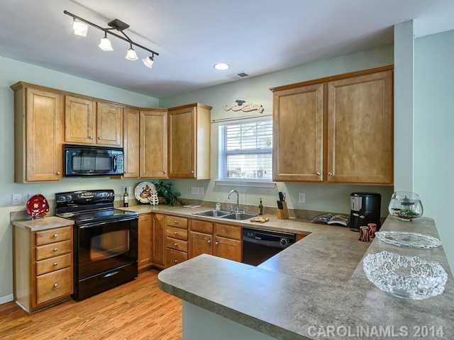 Ridge Pointe - Residential