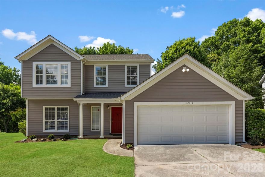 Stunning Modern Home with Exceptional Upgrades—Priced to Sell!
Welcome to your dream home! This beautifully remodeled residence offers a perfect blend of contemporary style and functional living, ideal for relaxation and entertaining. With smart home capabilities, you can effortlessly control your thermostat, security system, cameras, and appliances via the Internet. Experience the heart of this home with a stunning kitchen featuring granite countertops, a professional Jenn Air gas stove, and stainless steel appliances. The spacious island is perfect for casual dining. Enjoy the fresh ambiance of new paint throughout and elegant barn doors that add a rustic touch. New recessed lighting illuminates the dining area and kitchen beautifully. This home includes a new hot water heater, updated gas lines for the kitchen and laundry, and brand-new flooring throughout, including real wood stairs—no carpet in sight.With four bedrooms, a cozy den, and a chic half-bath, there’s room for everyone. The private backyard is one of the largest in the area, complemented by professional landscaping, providing a large play area. This meticulously maintained home is move-in ready—ideal for anyone looking for modern conveniences in an amazing neighborhood within close proximity to shopping, restaurants and medical. Don’t miss the chance to make this remarkable property your own!