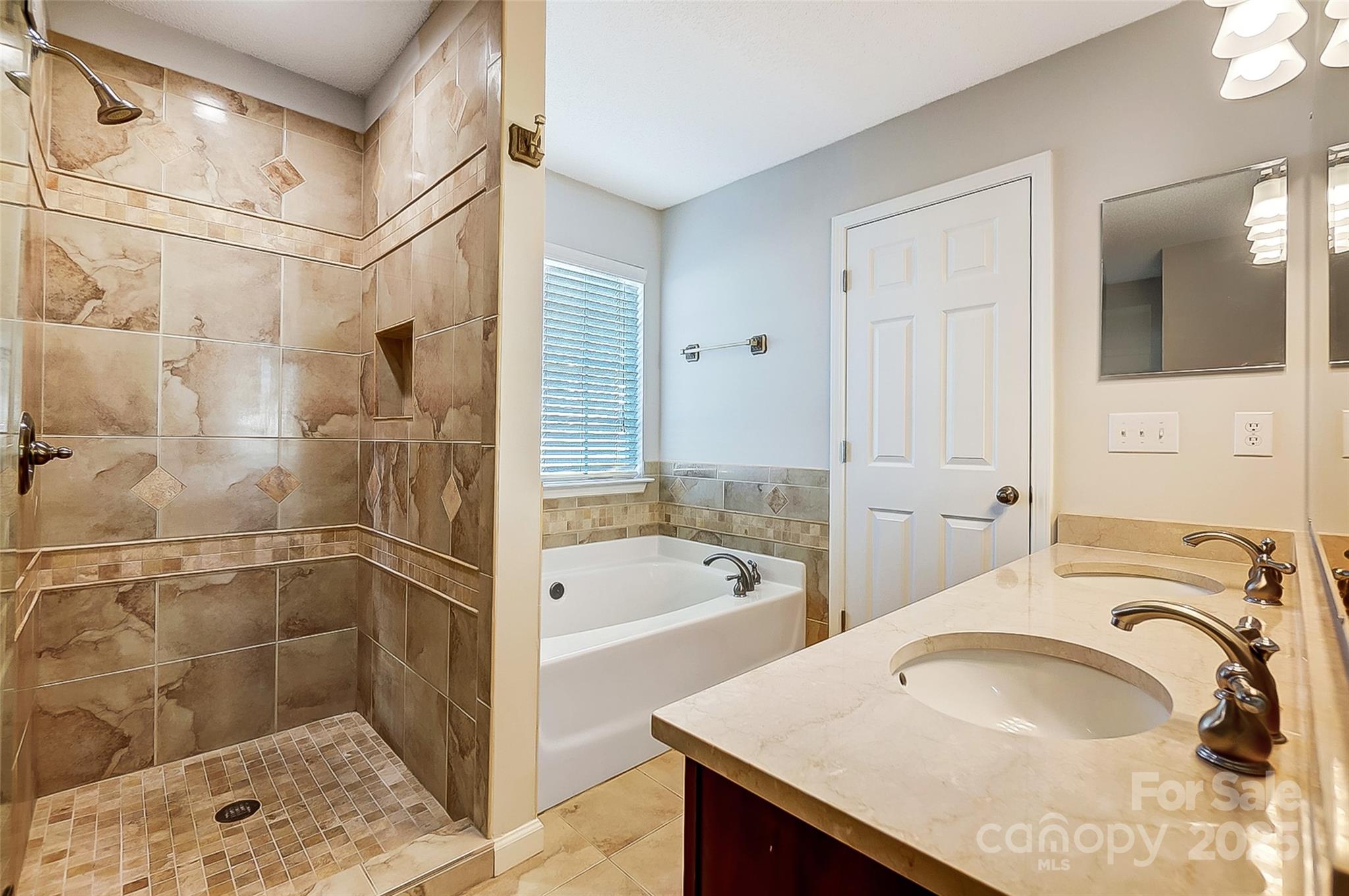 Amber Woods - Residential