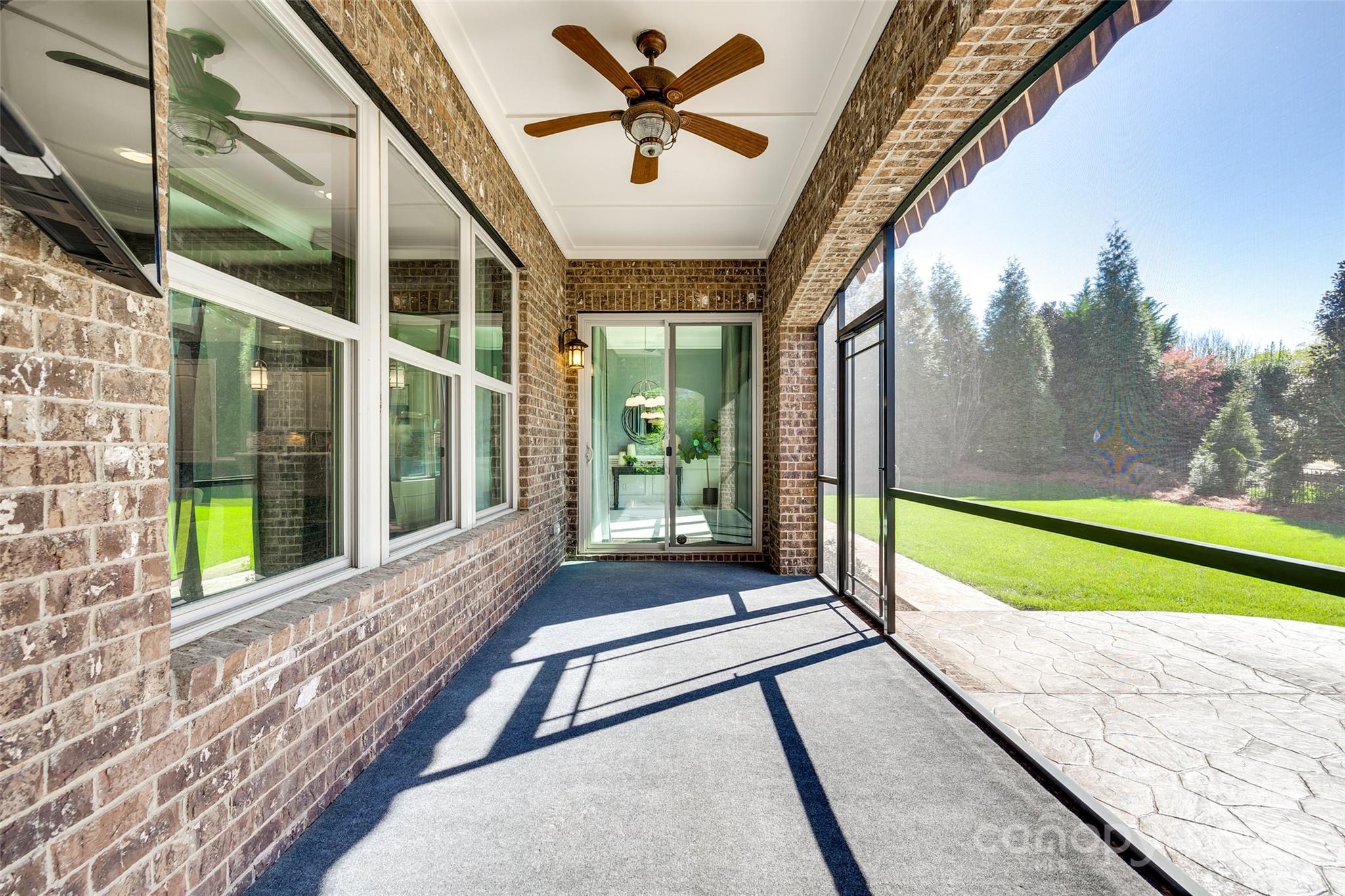 Barber Rock - Residential