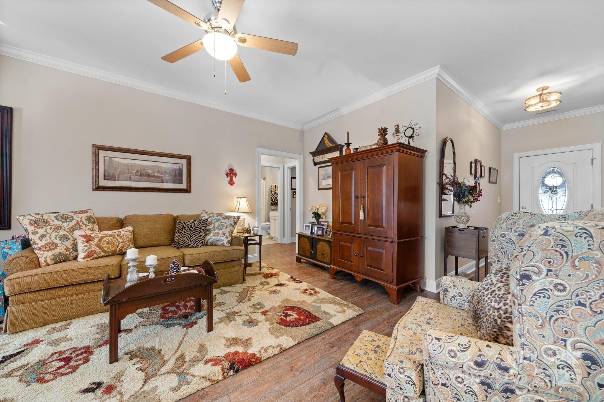 Conover Manor - Residential