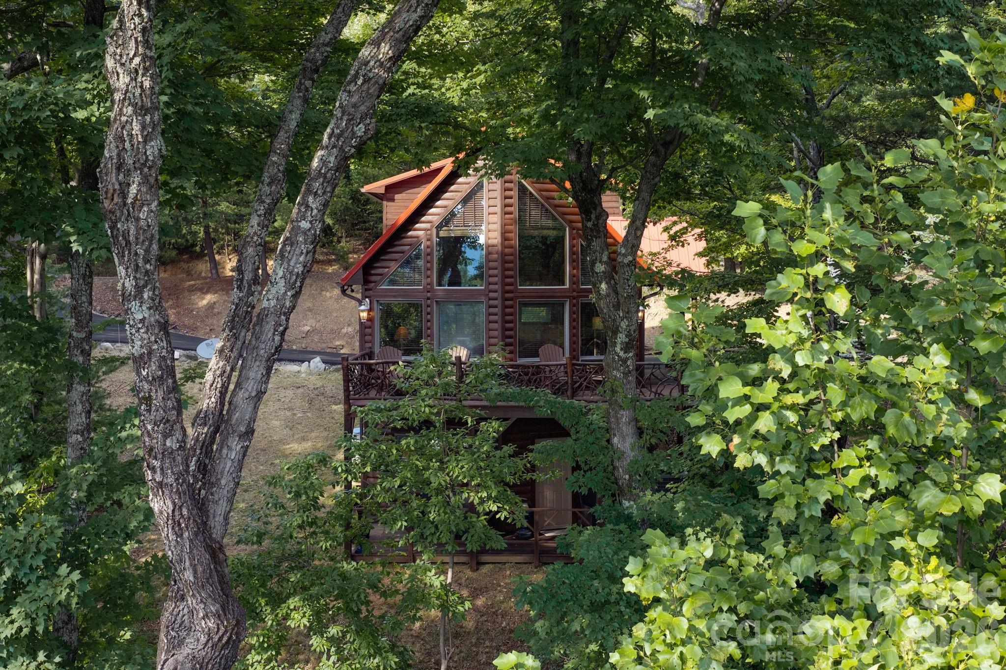 142 Fawn Lane