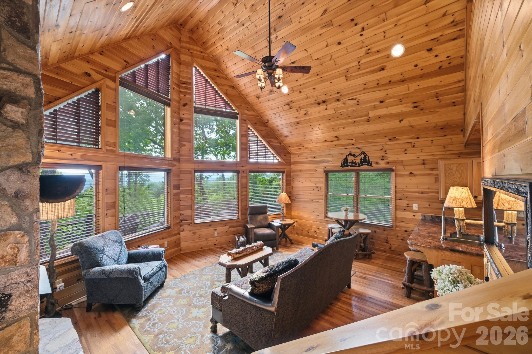 142 Fawn Lane