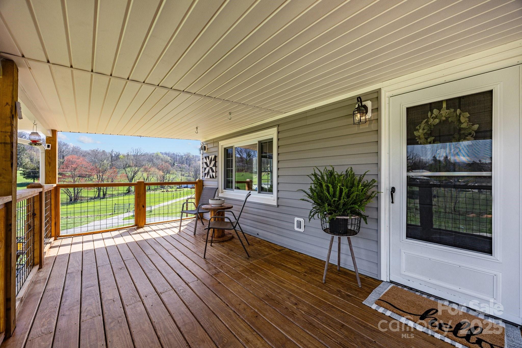15 Ravenwood Ridge