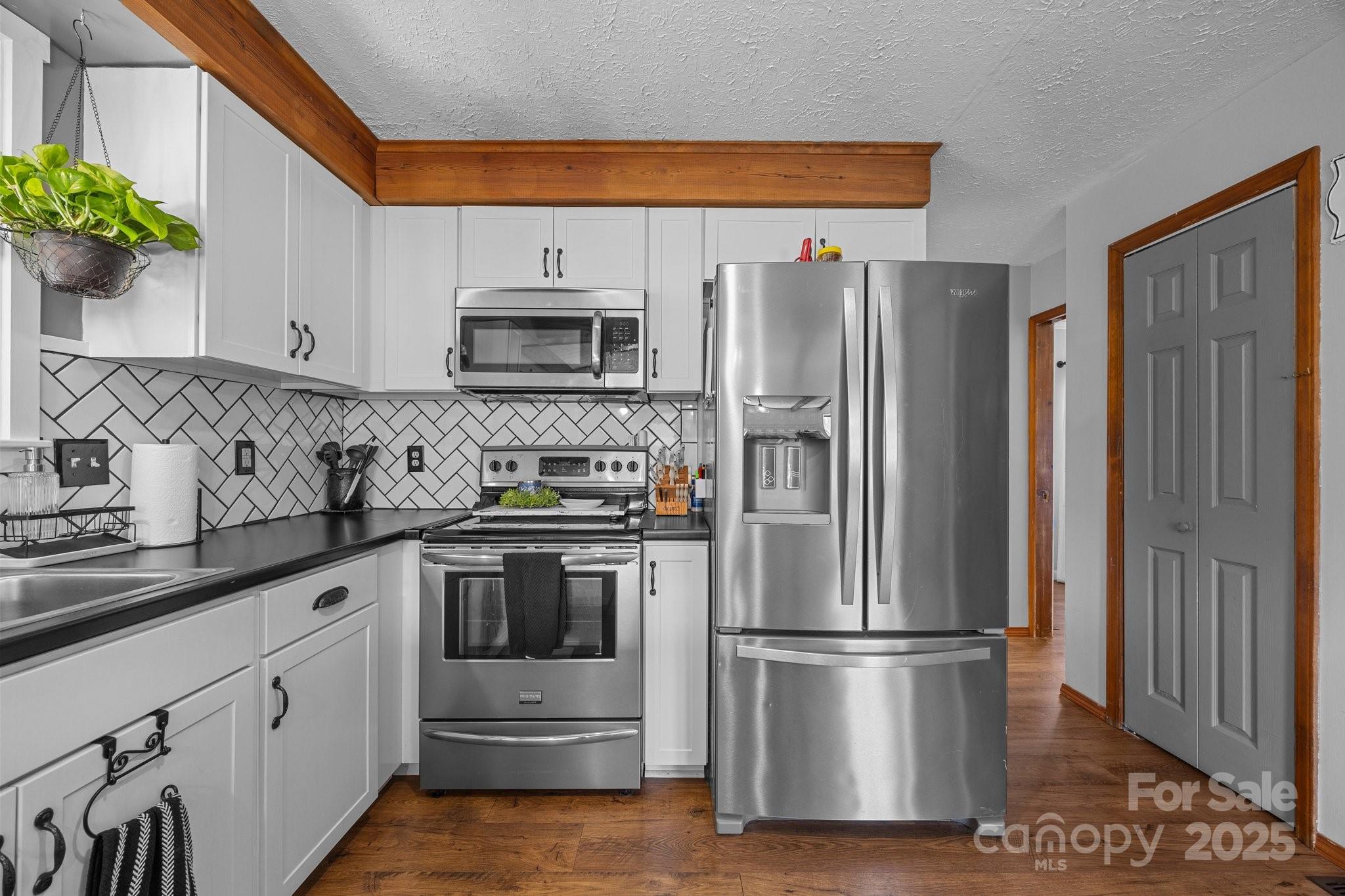 Valley View - Residential